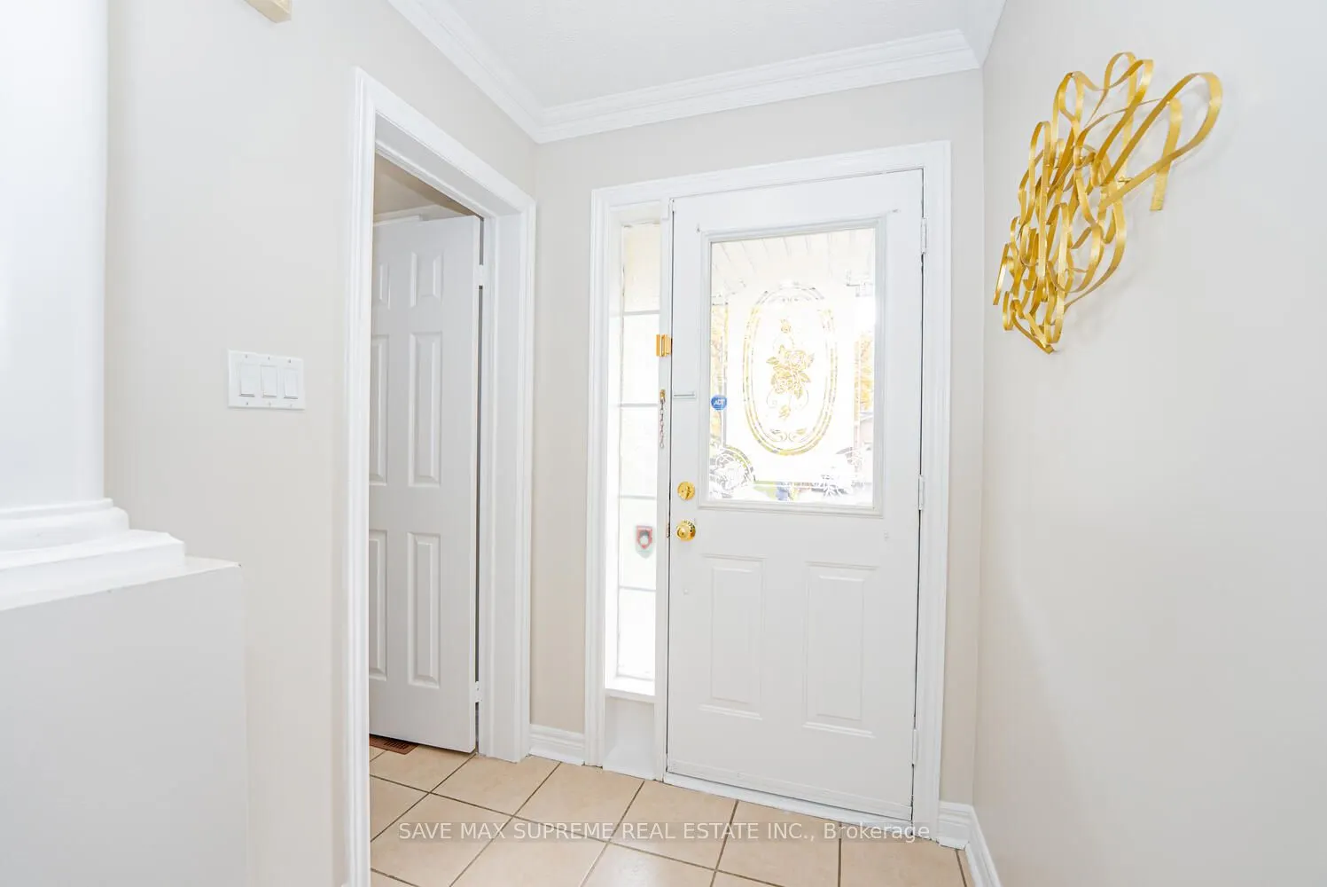 74 Ridgemore Crescent