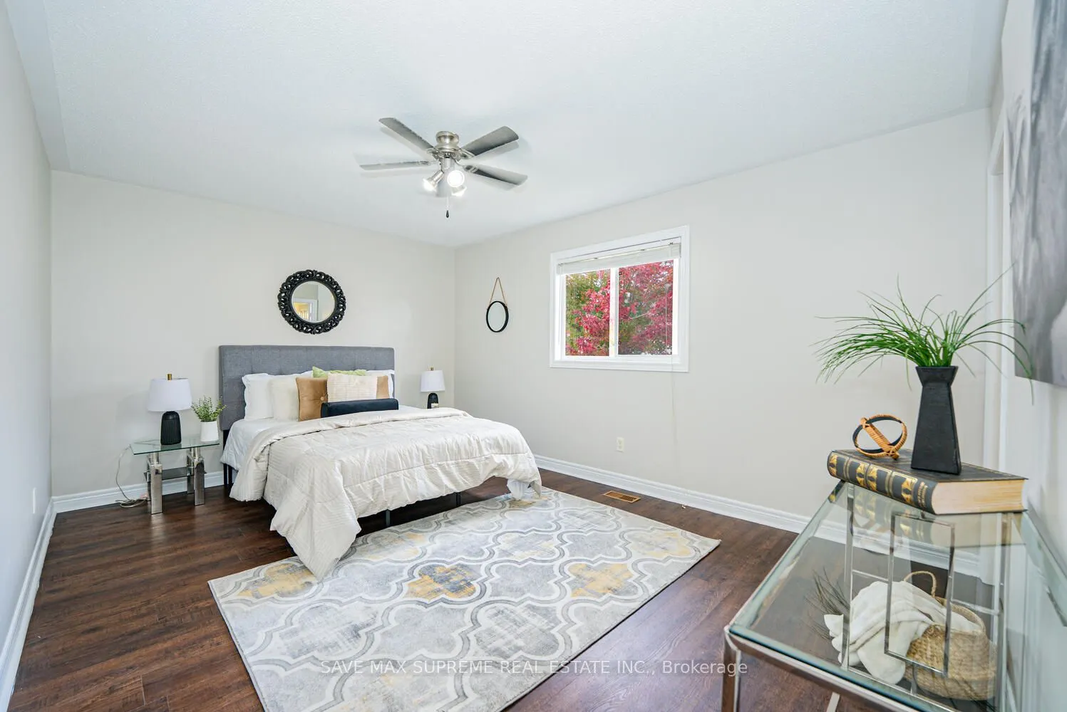 74 Ridgemore Crescent