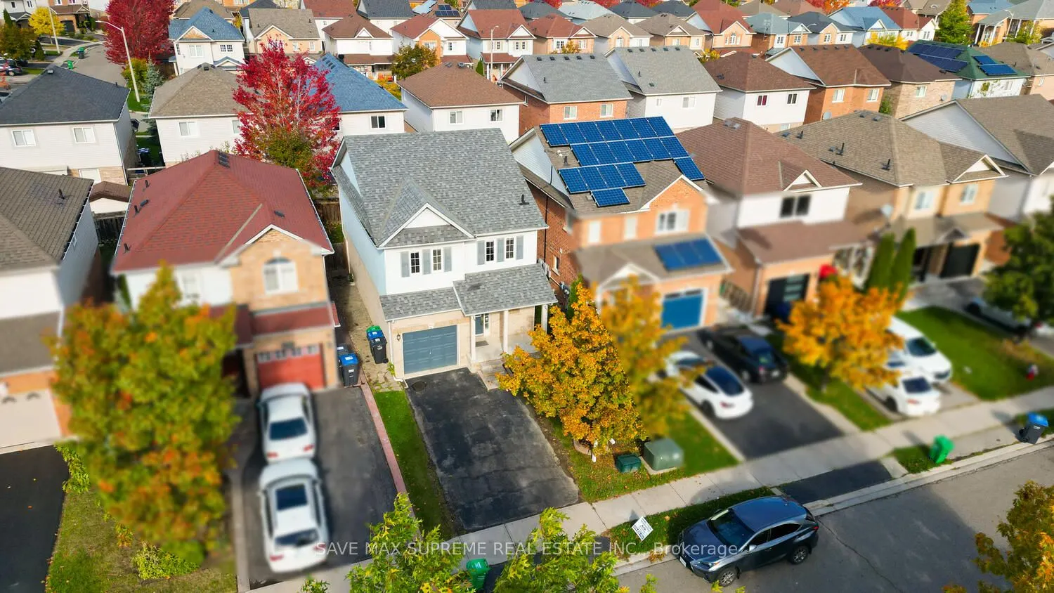 74 Ridgemore Crescent