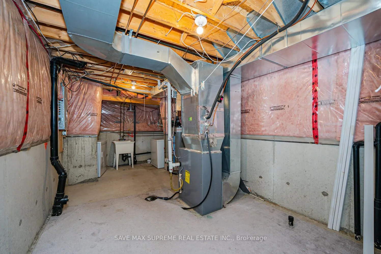 74 Ridgemore Crescent