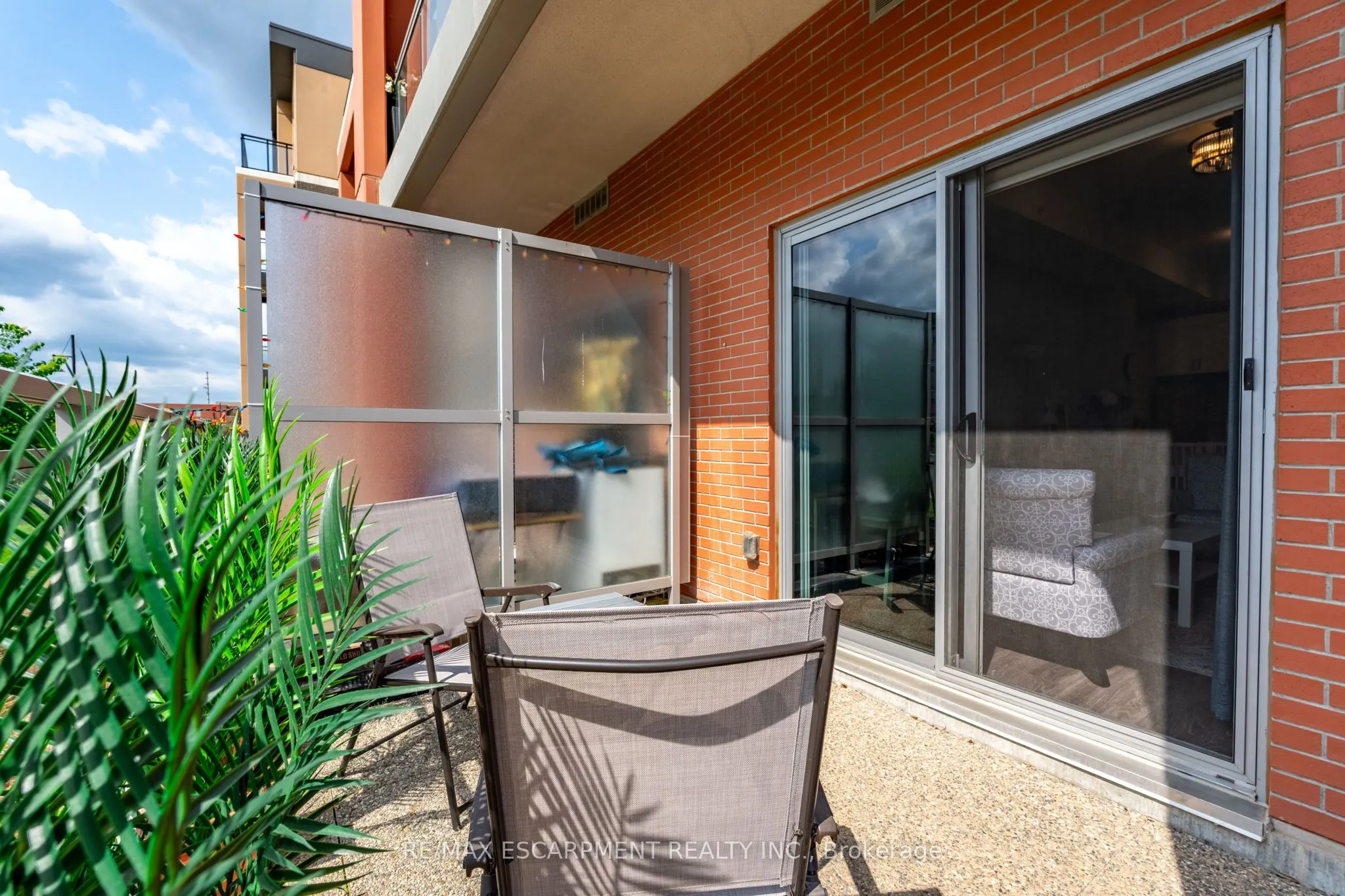 4040 Upper Middle Road, #103