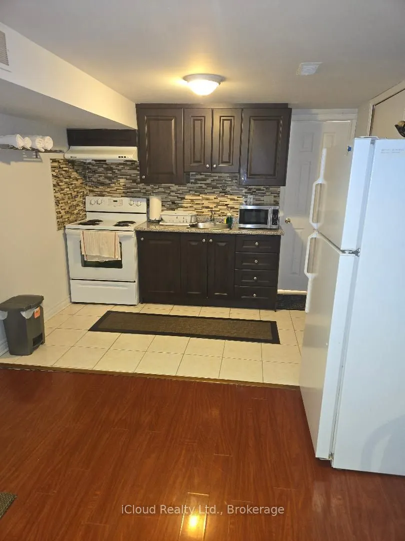 1659 Summergrove Crescent, #Basement