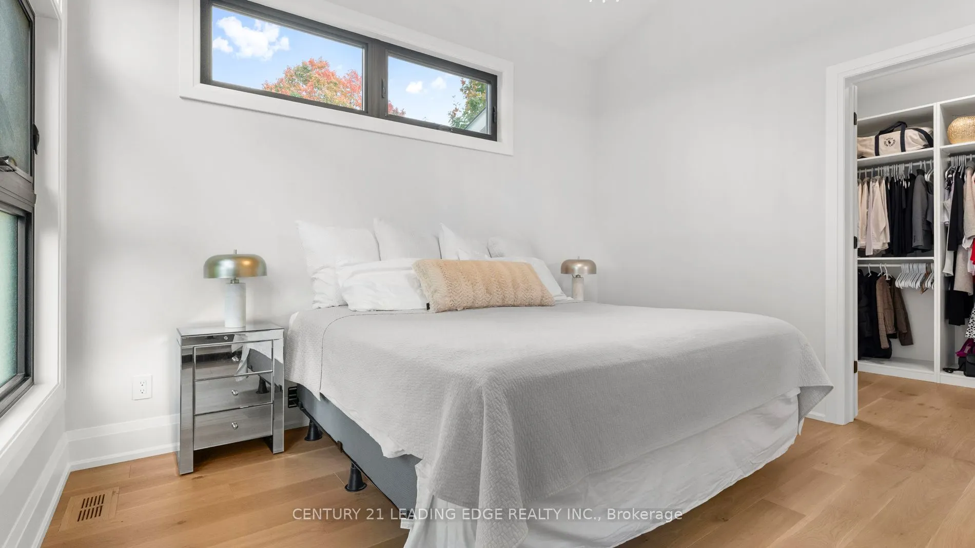 197 Glen Oak Drive N