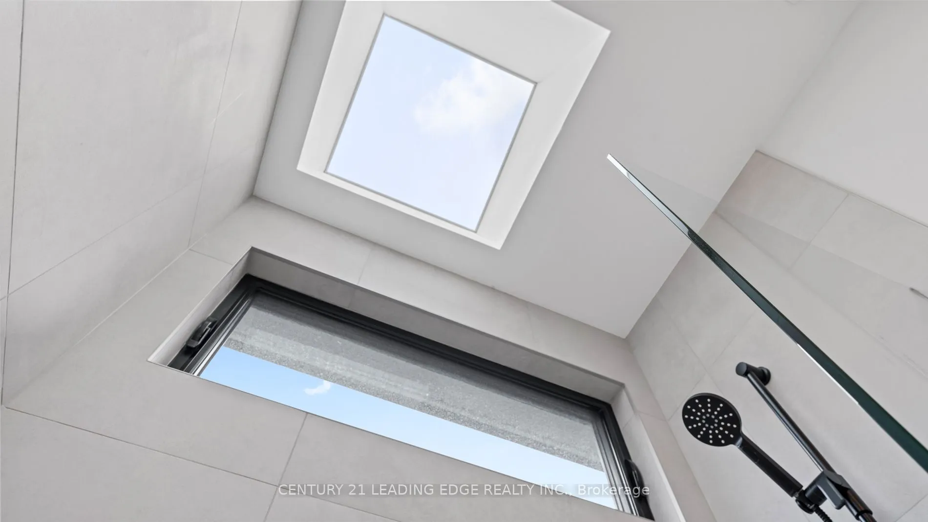 197 Glen Oak Drive N