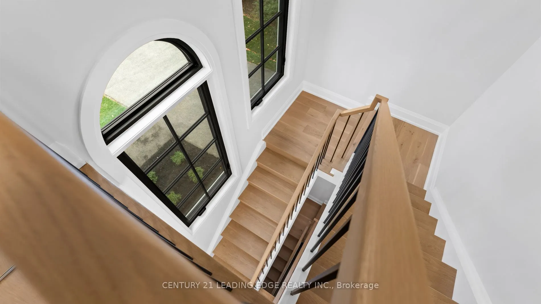 197 Glen Oak Drive N