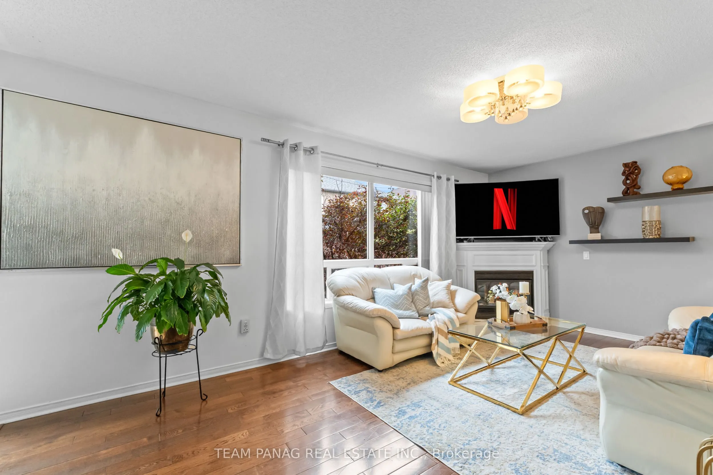 28 Charleswood Circle