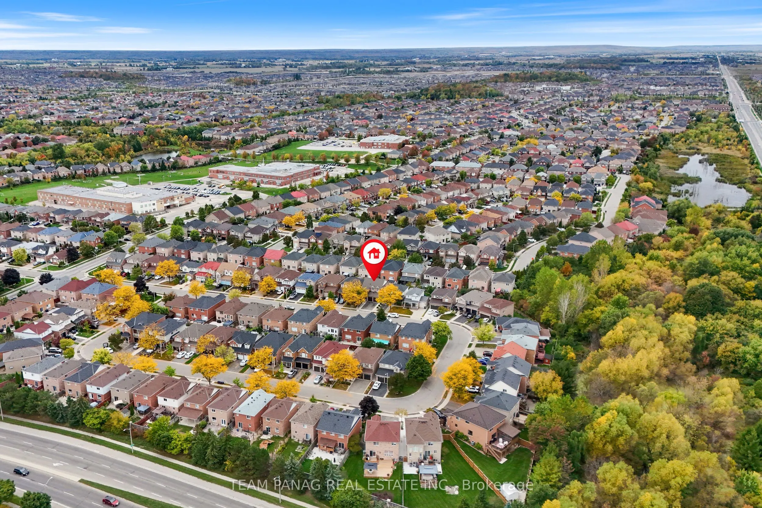 28 Charleswood Circle