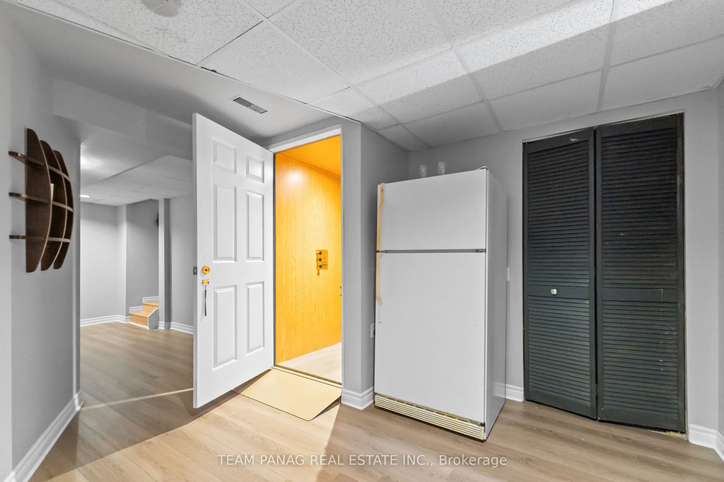 28 Charleswood Circle