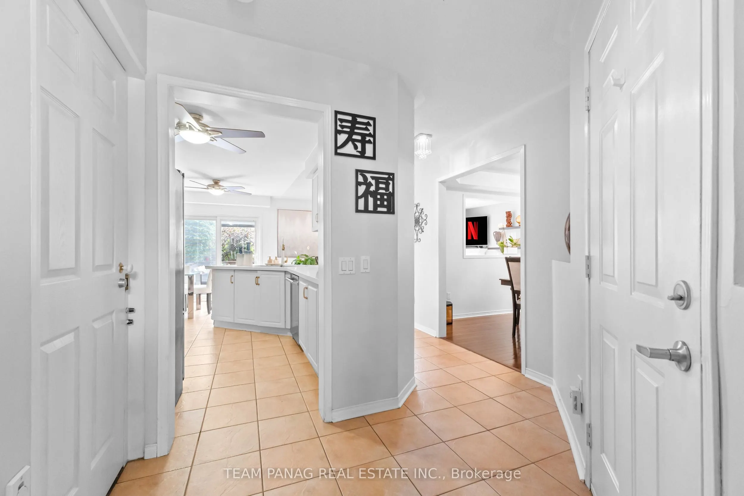 28 Charleswood Circle