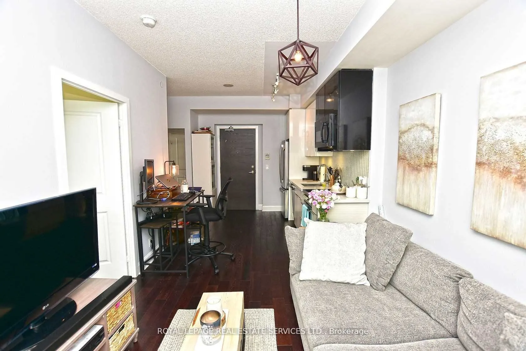 33 Shore Breeze Drive, #2506