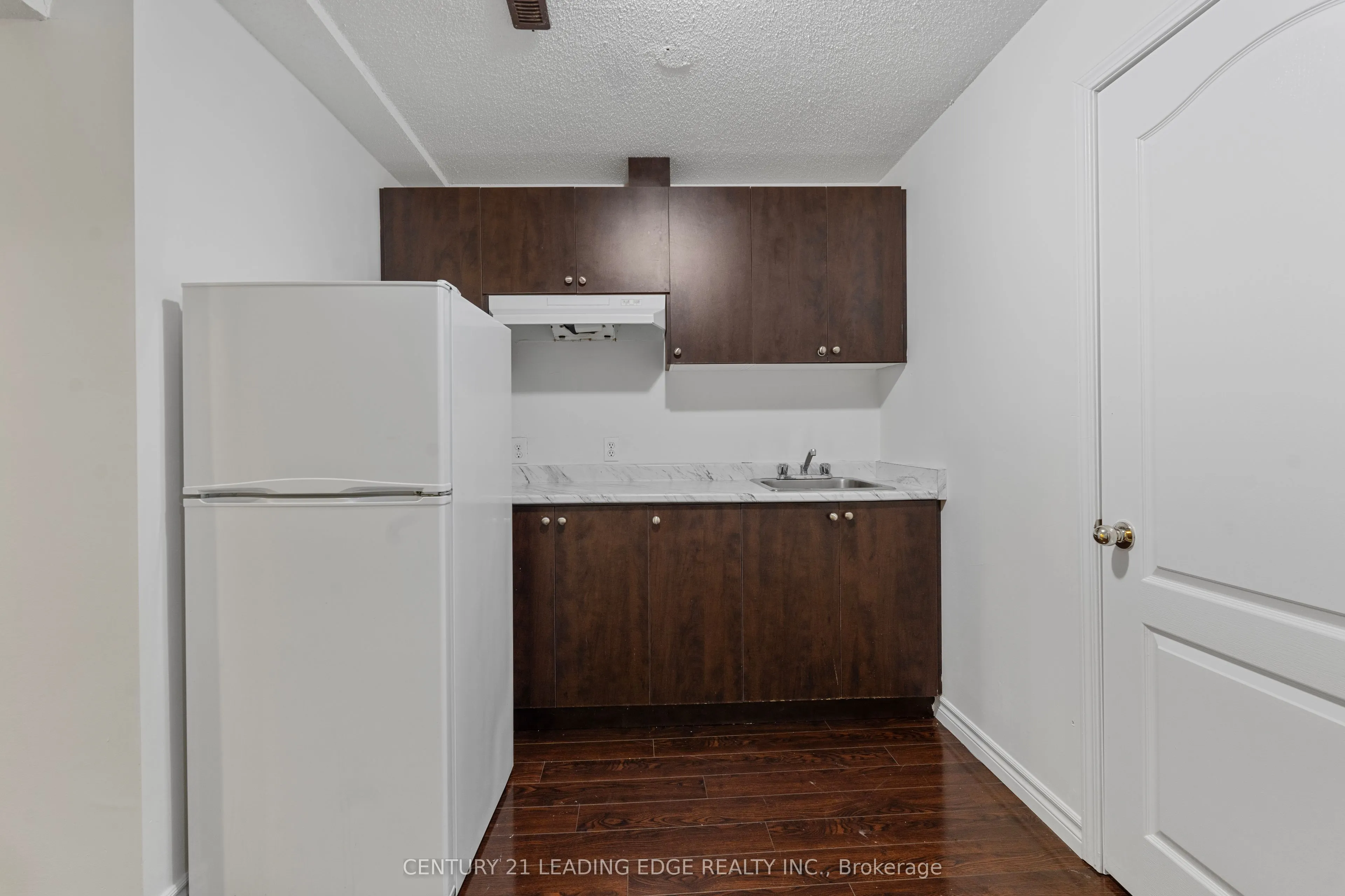 1339 Brandon Terrace