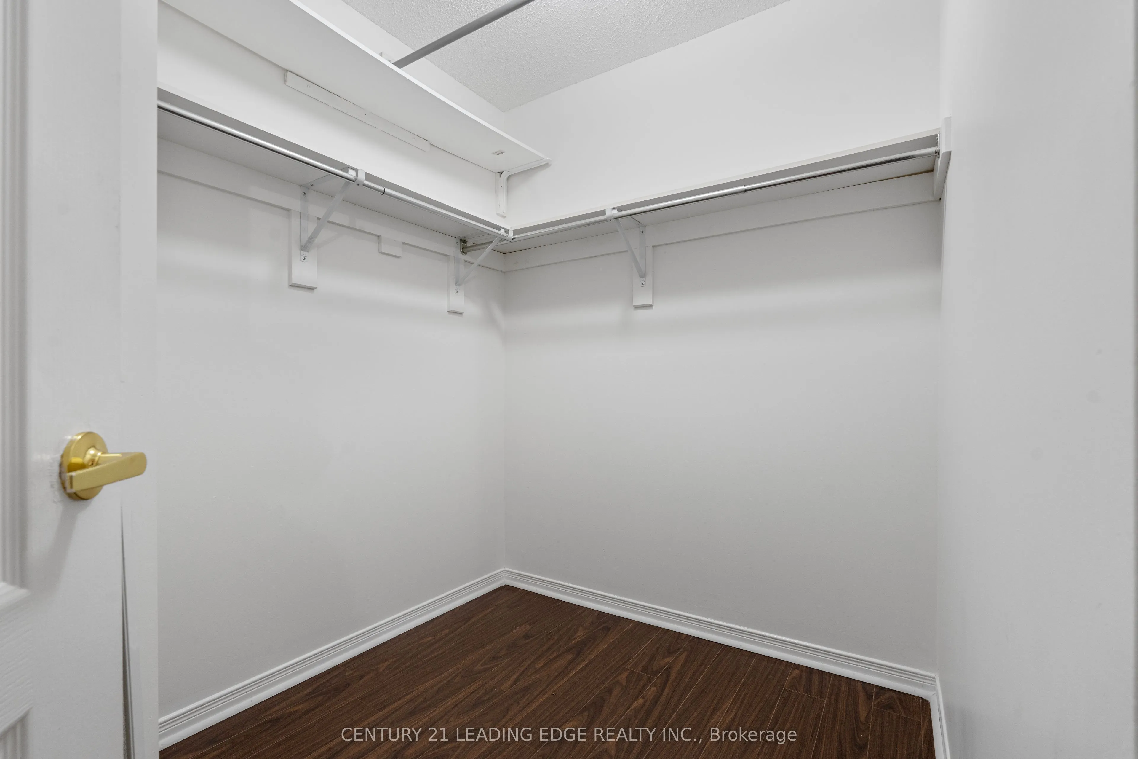 1339 Brandon Terrace