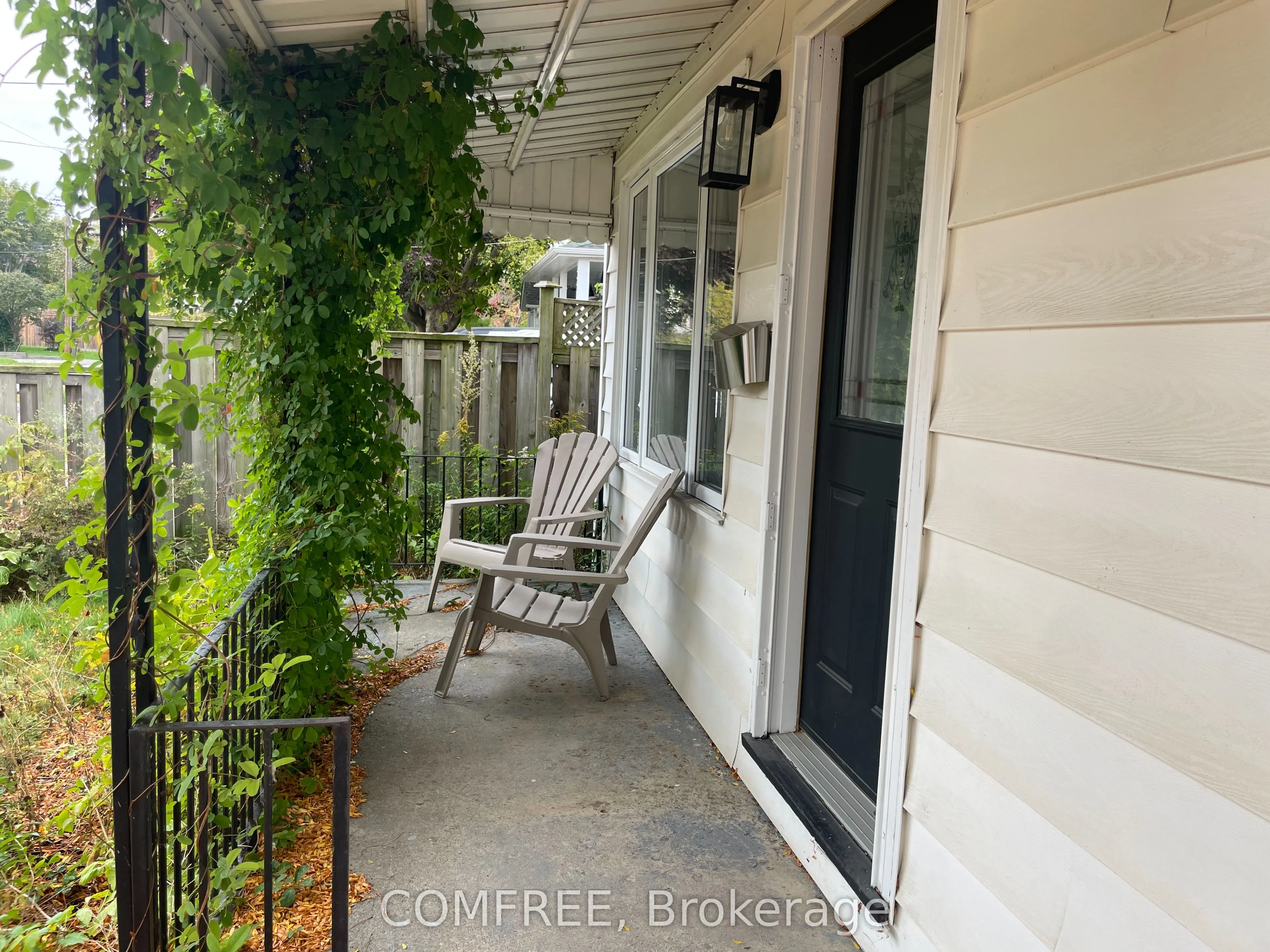 1089 Meredith Avenue