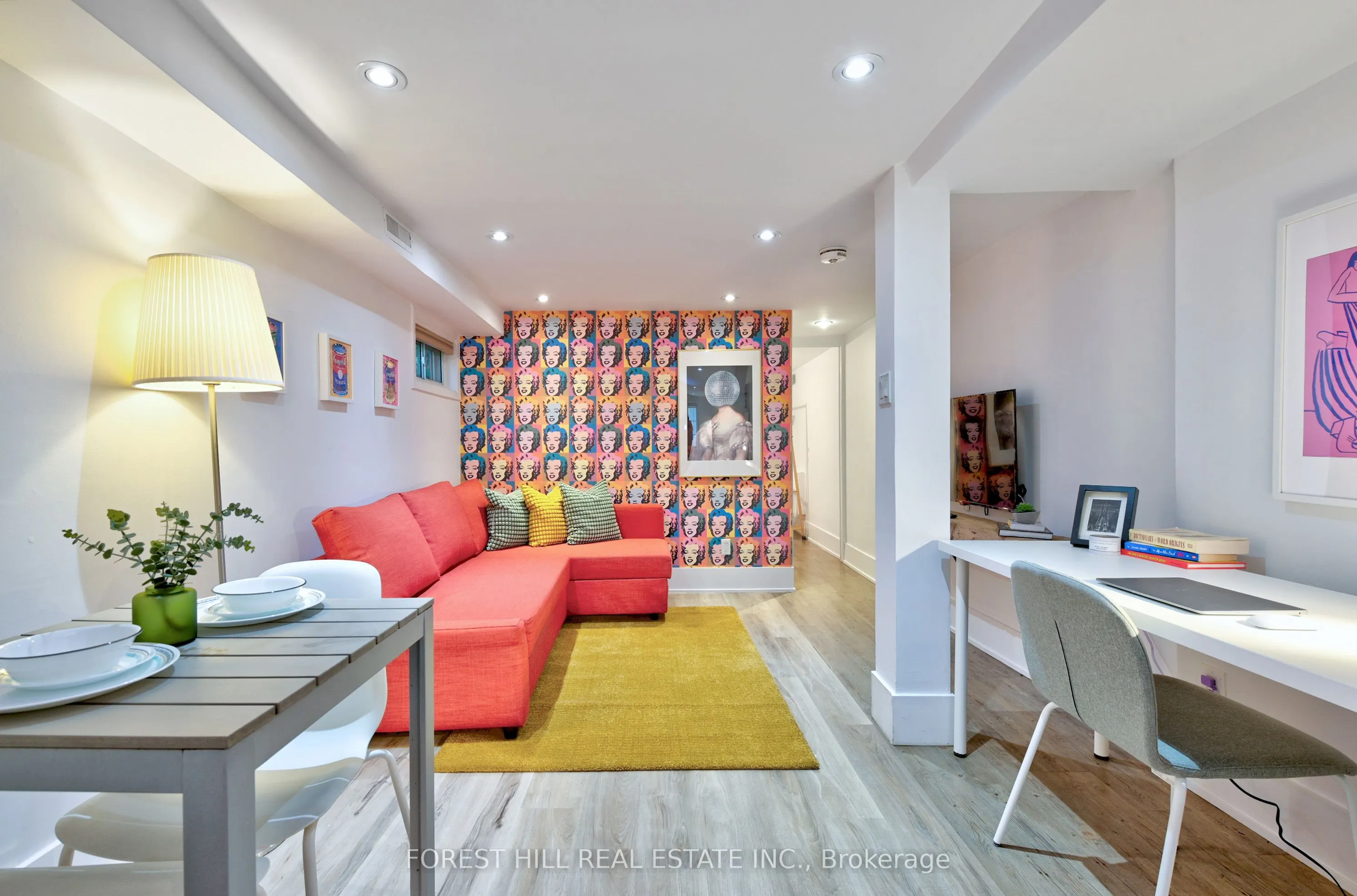 325 Westmoreland Avenue N