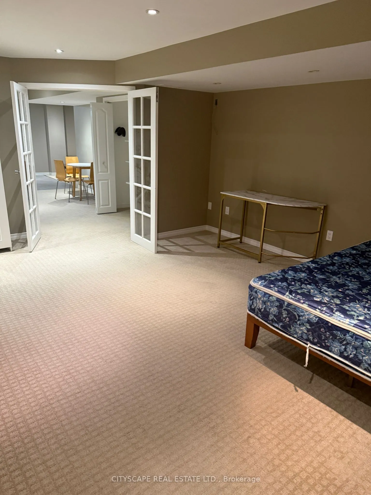 546 Hartley Boulevard