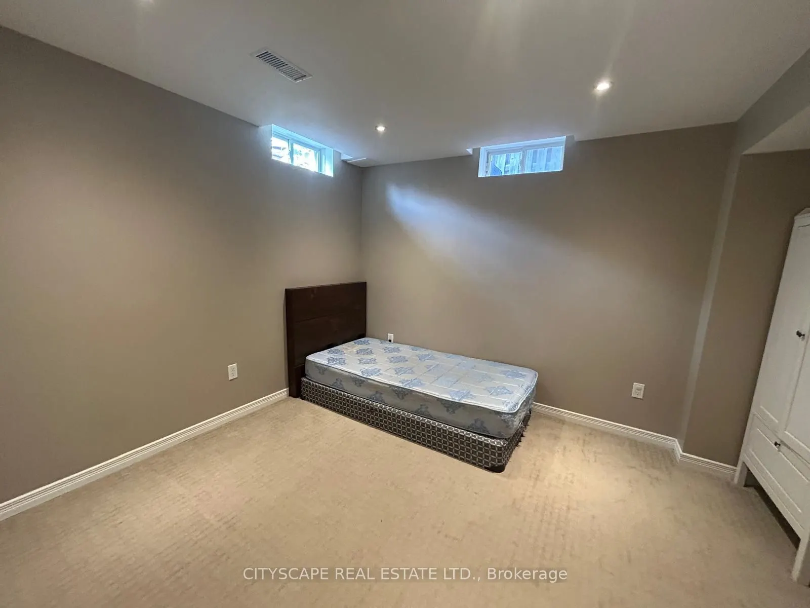 546 Hartley Boulevard