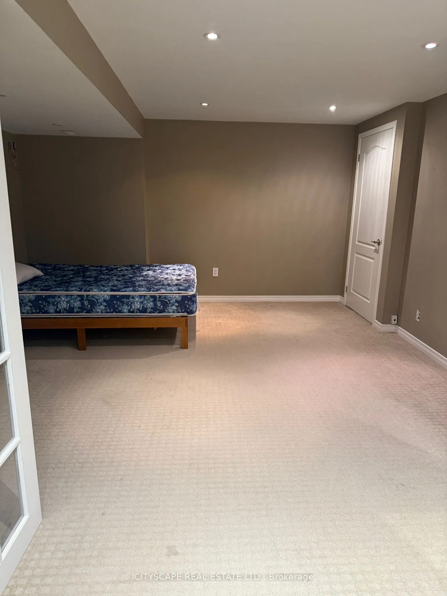 546 Hartley Boulevard