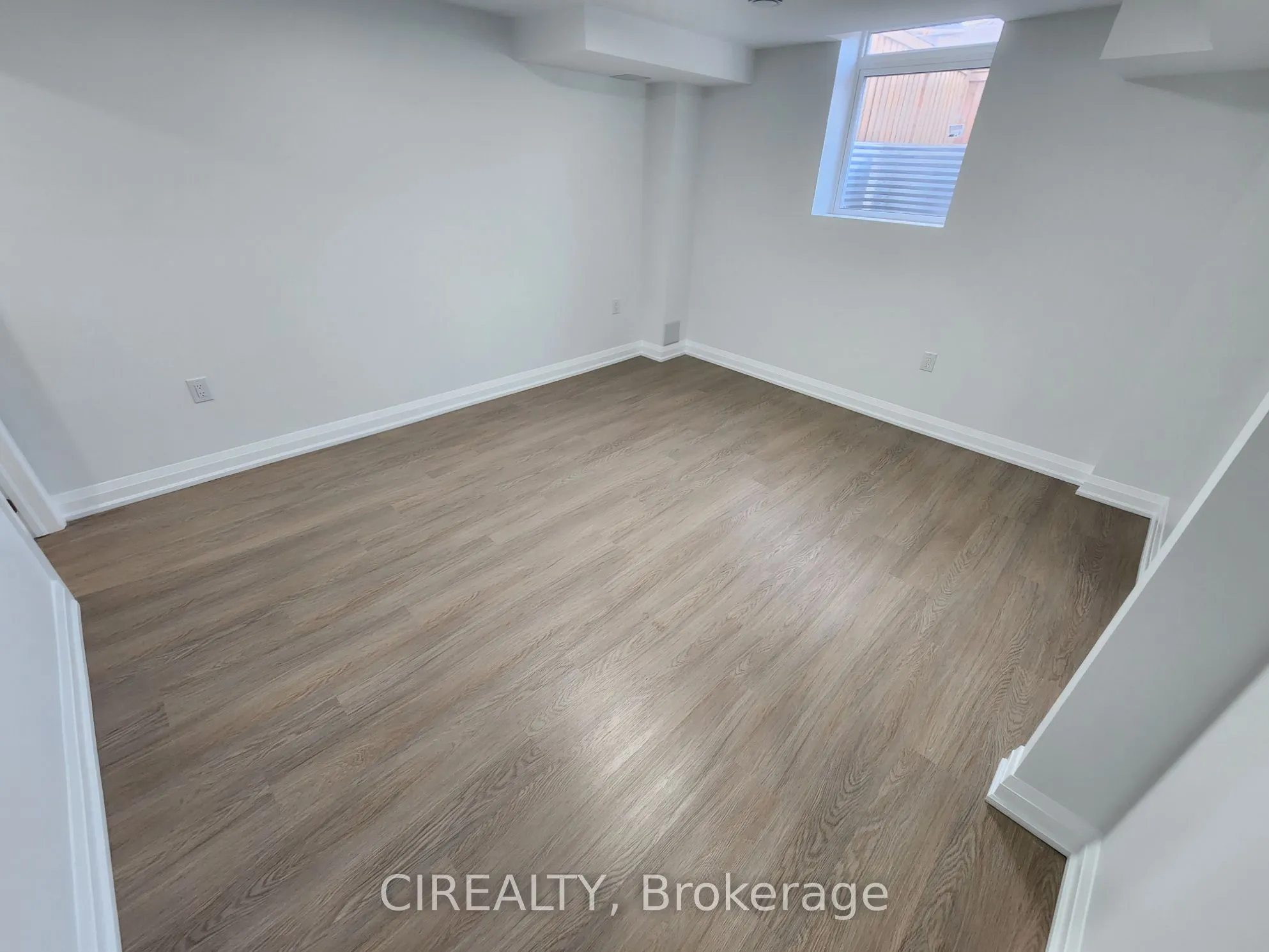 268 Bonnieglen Boulevard