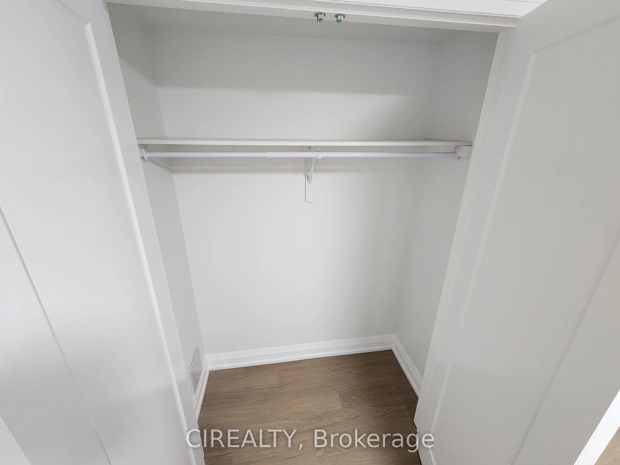 268 Bonnieglen Boulevard