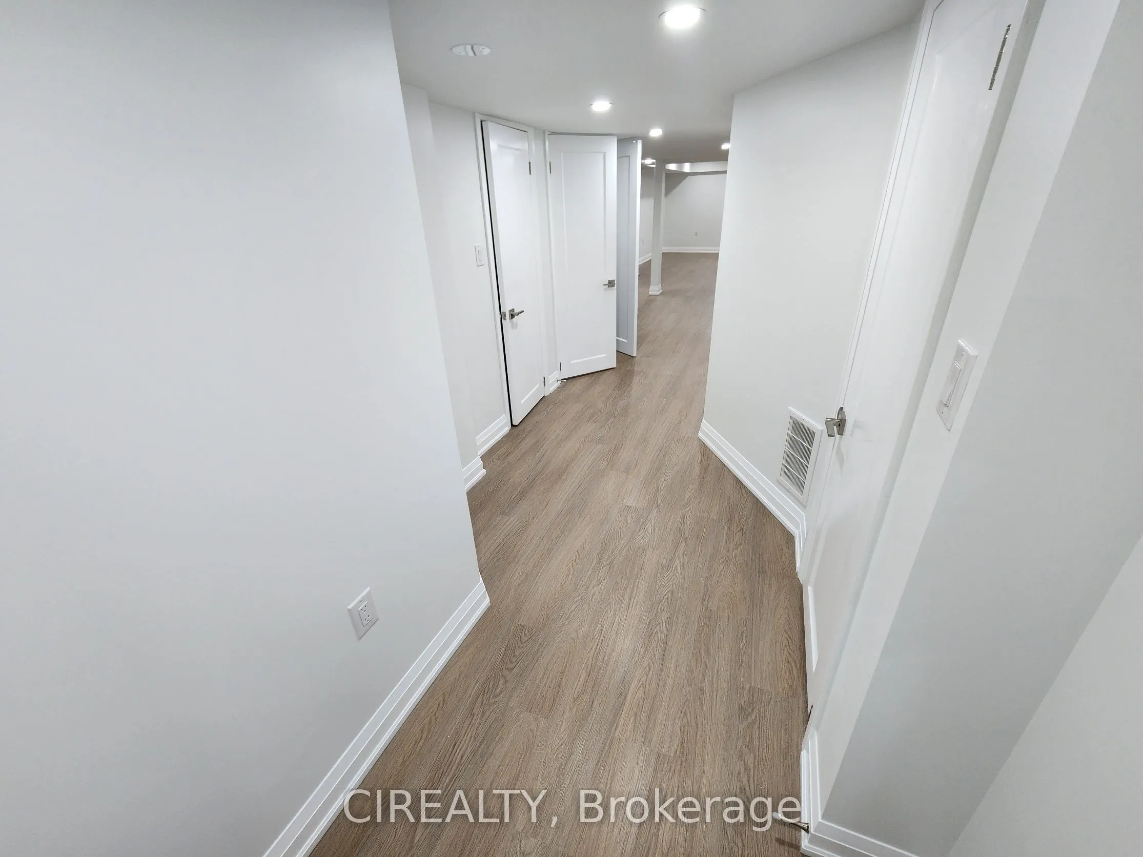 268 Bonnieglen Boulevard