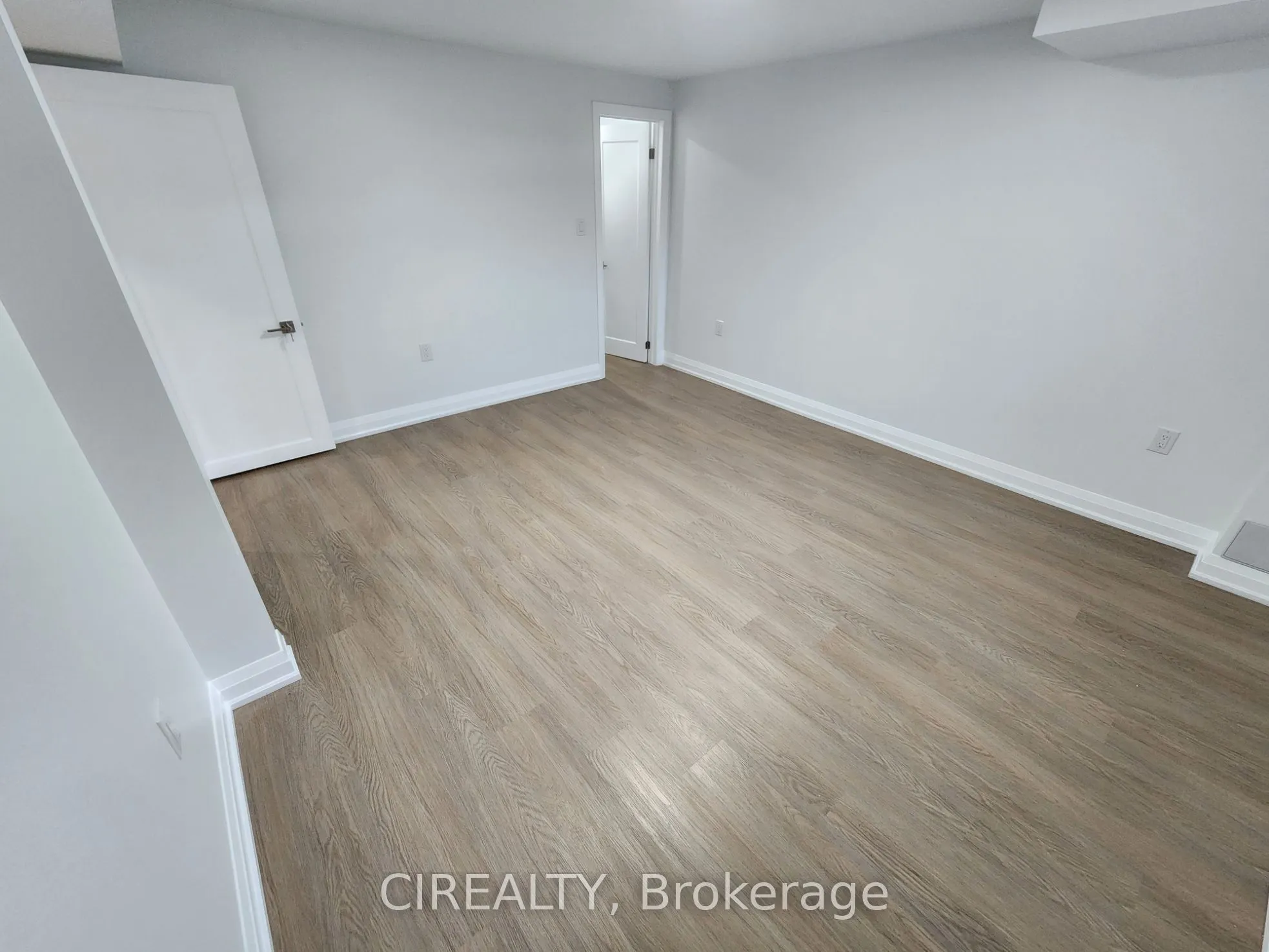 268 Bonnieglen Boulevard