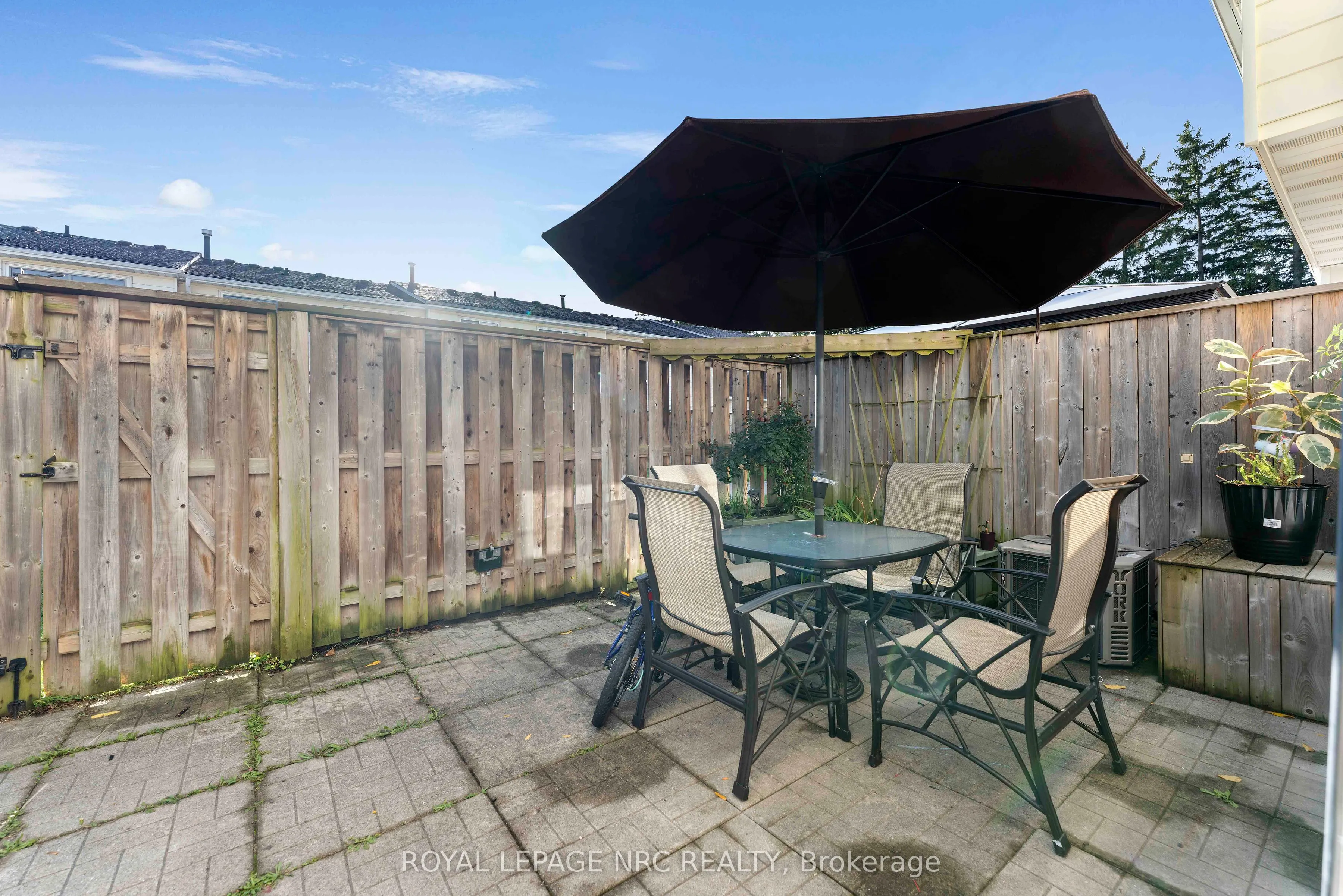 2232 Upper Middle Road, #4