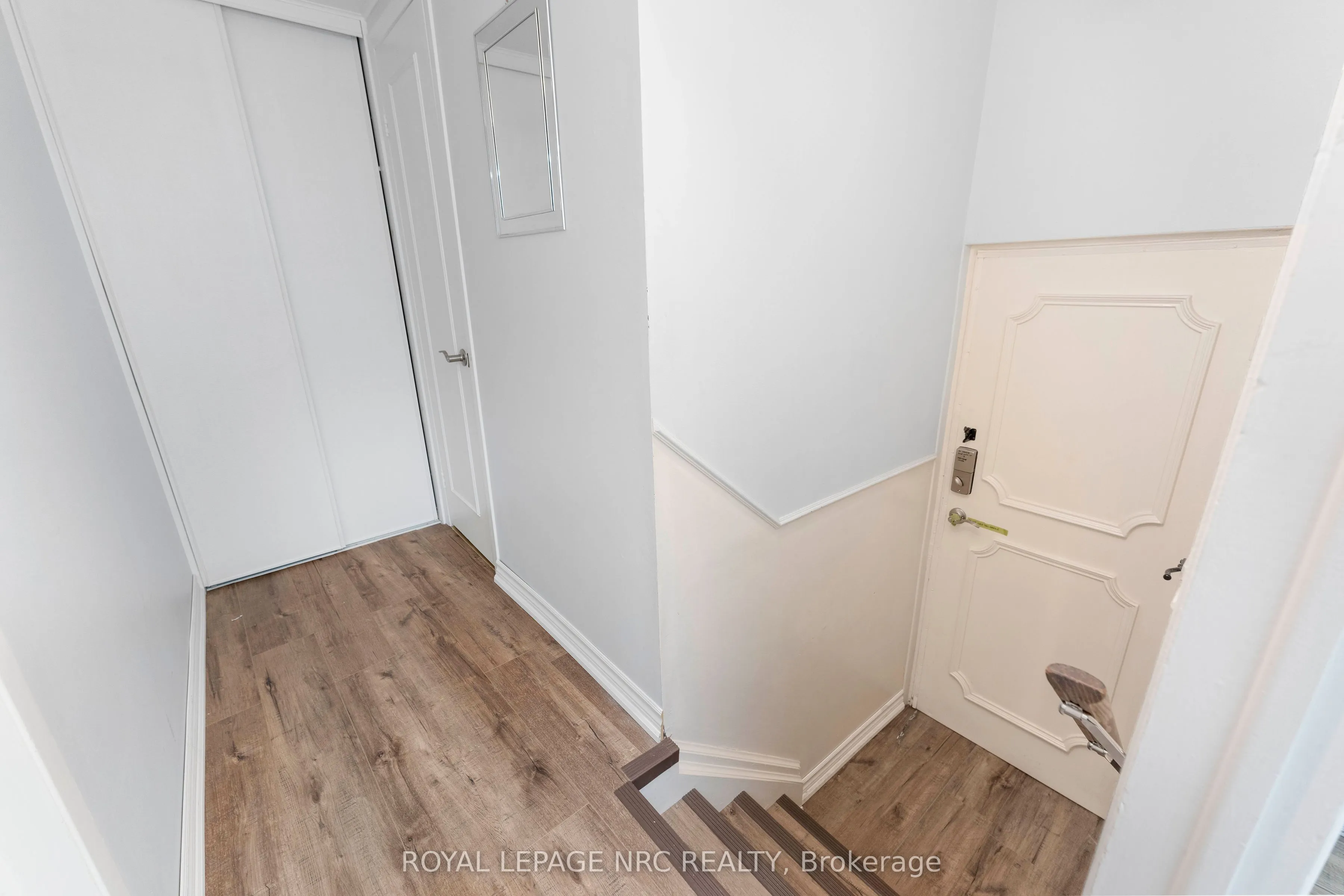 2232 Upper Middle Road, #4