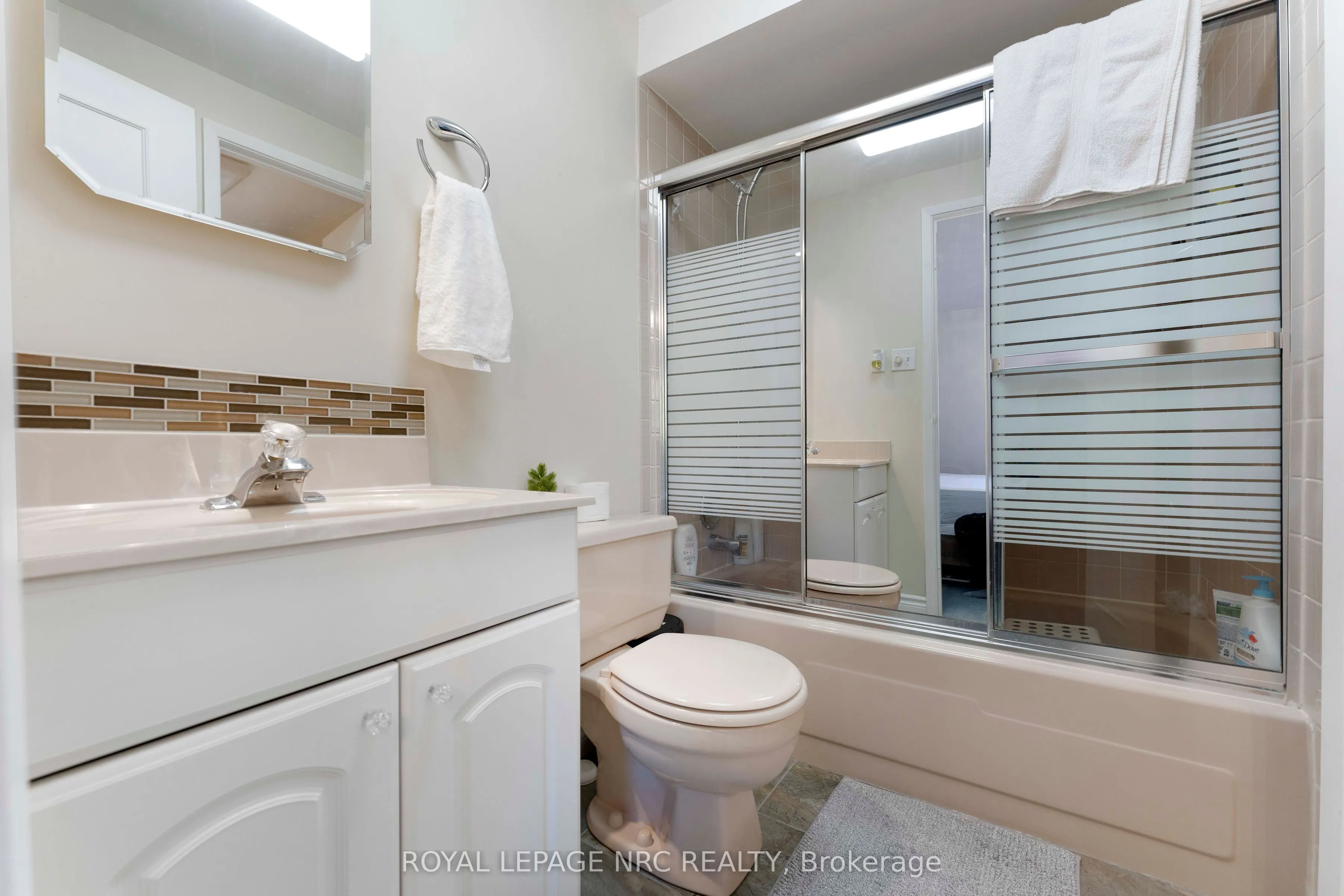 2232 Upper Middle Road, #4