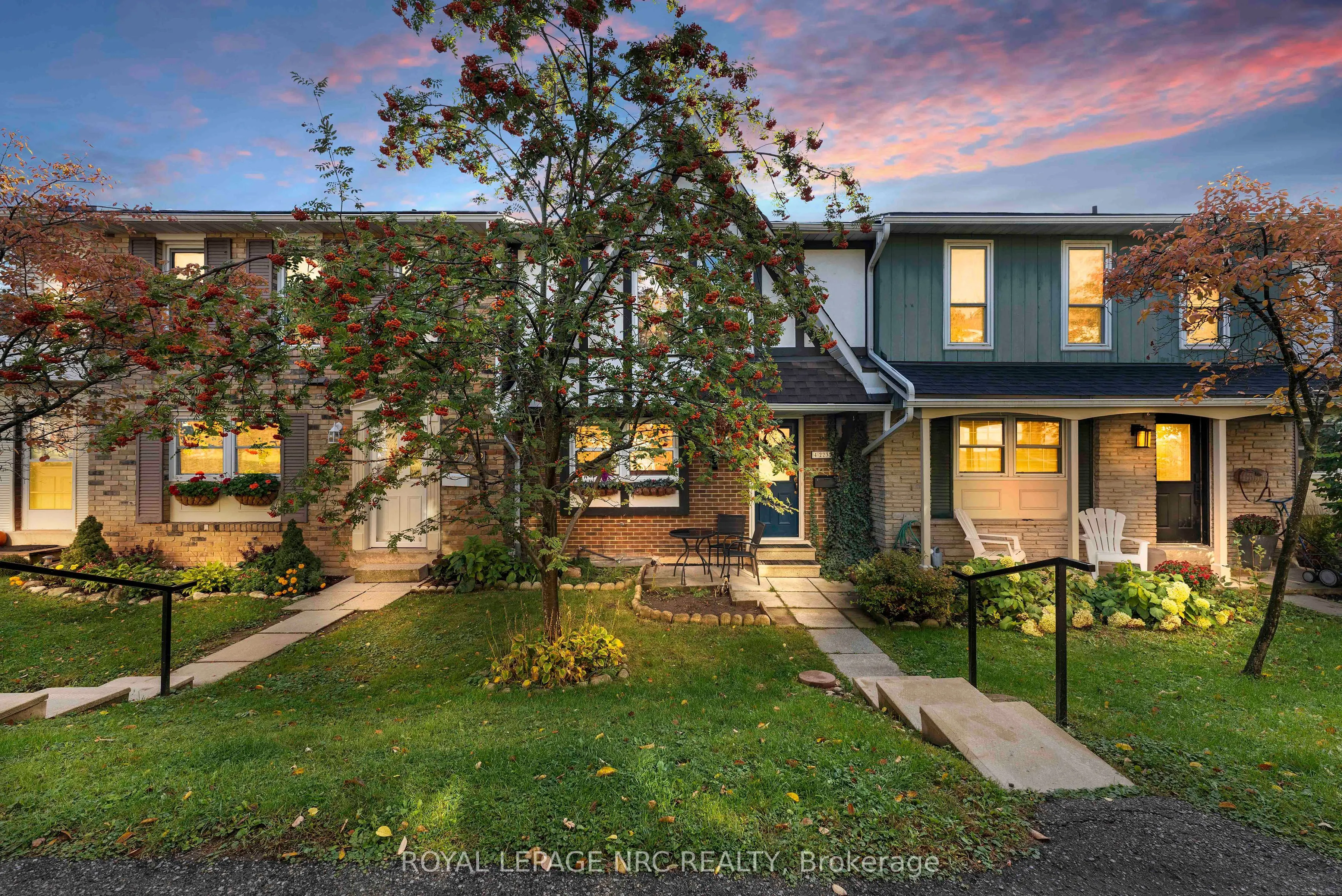 2232 Upper Middle Road, #4