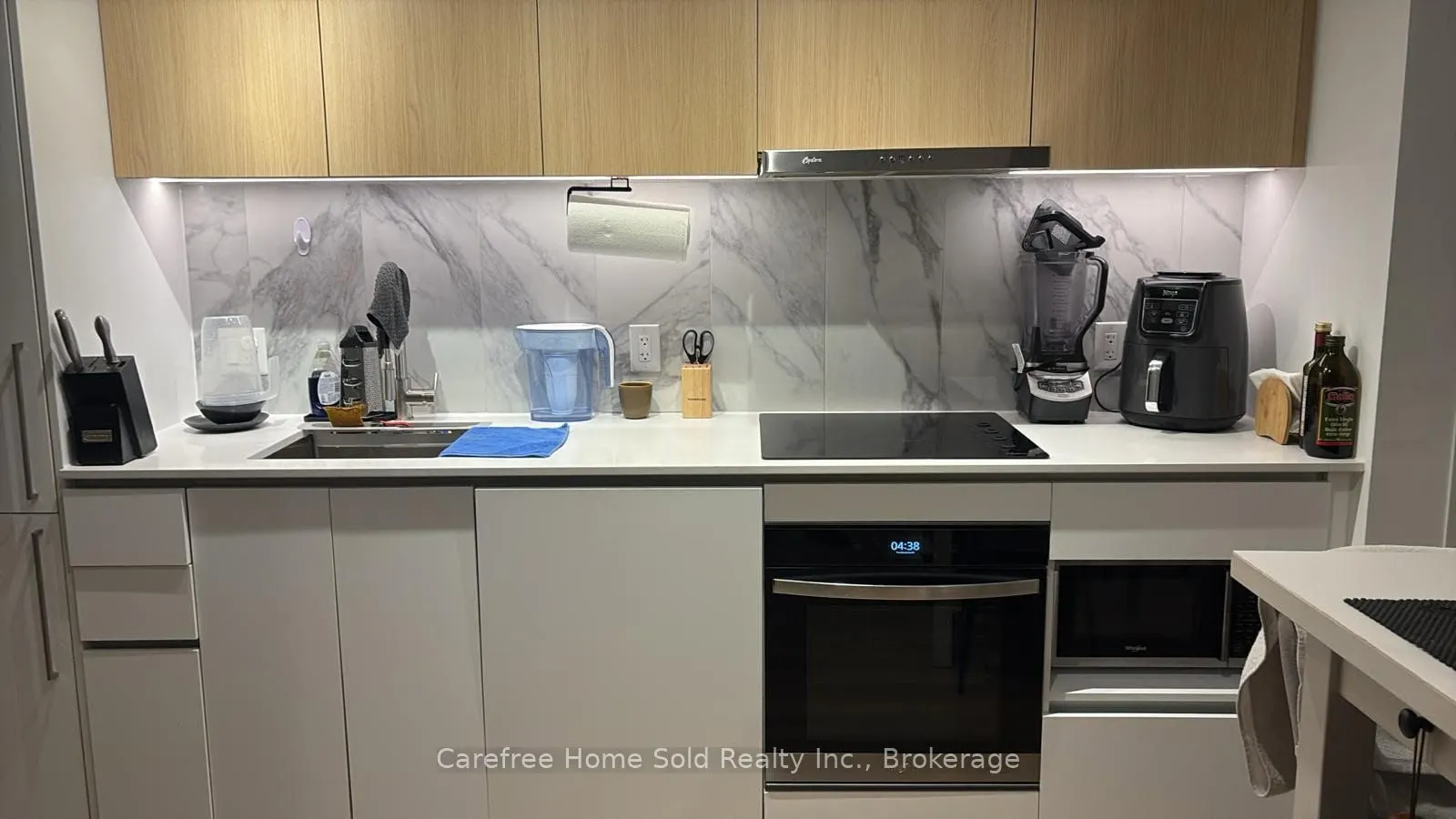 1100 Sheppard Avenue, #605