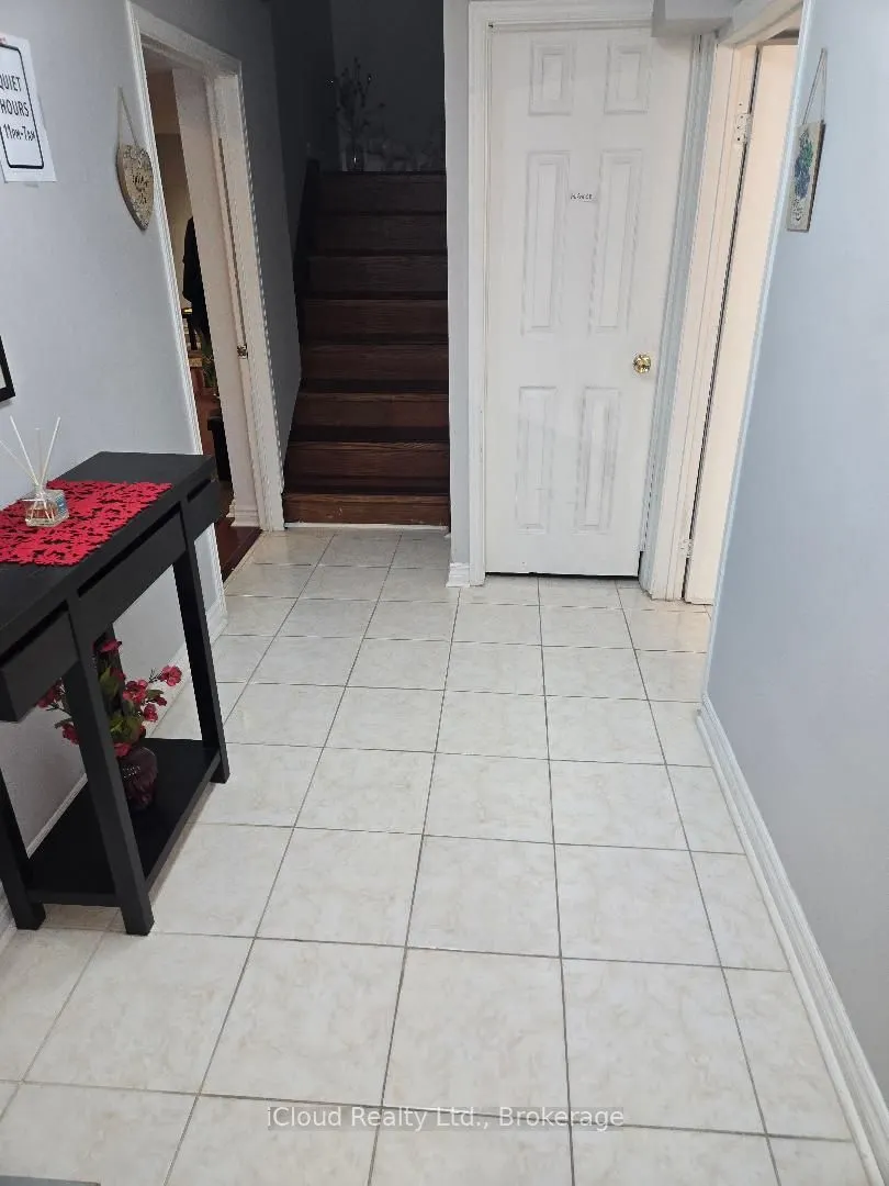 1659 Summergrove (Bsmt) Crescent, #APT