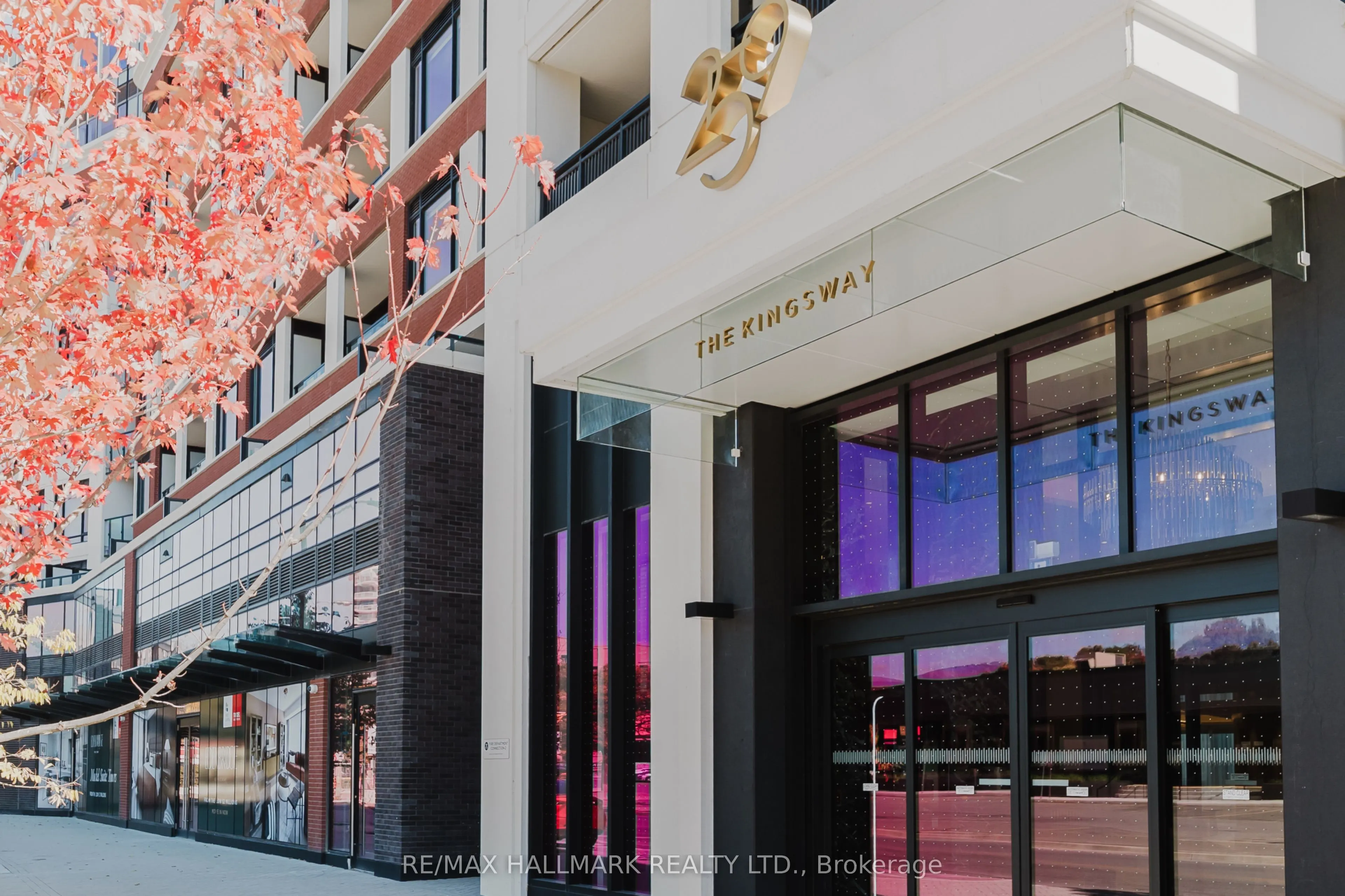 259 THE KINGSWAY, #427