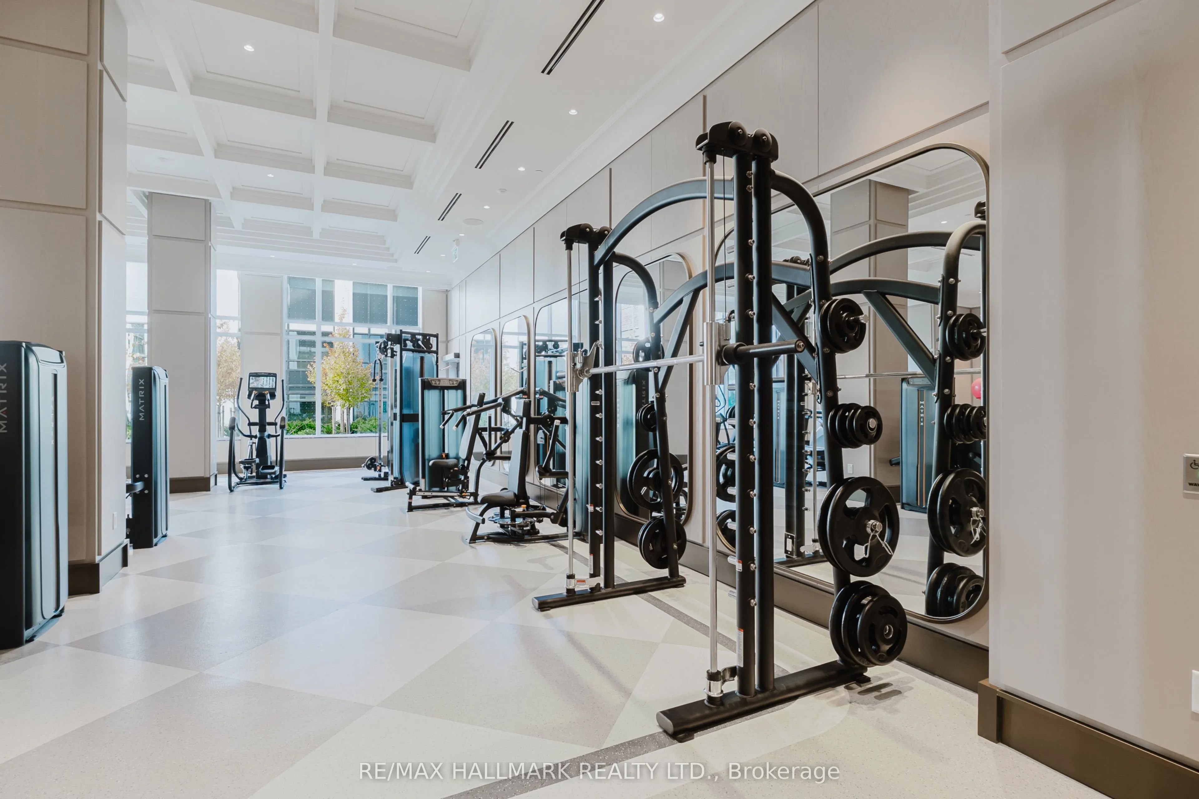 259 THE KINGSWAY, #427