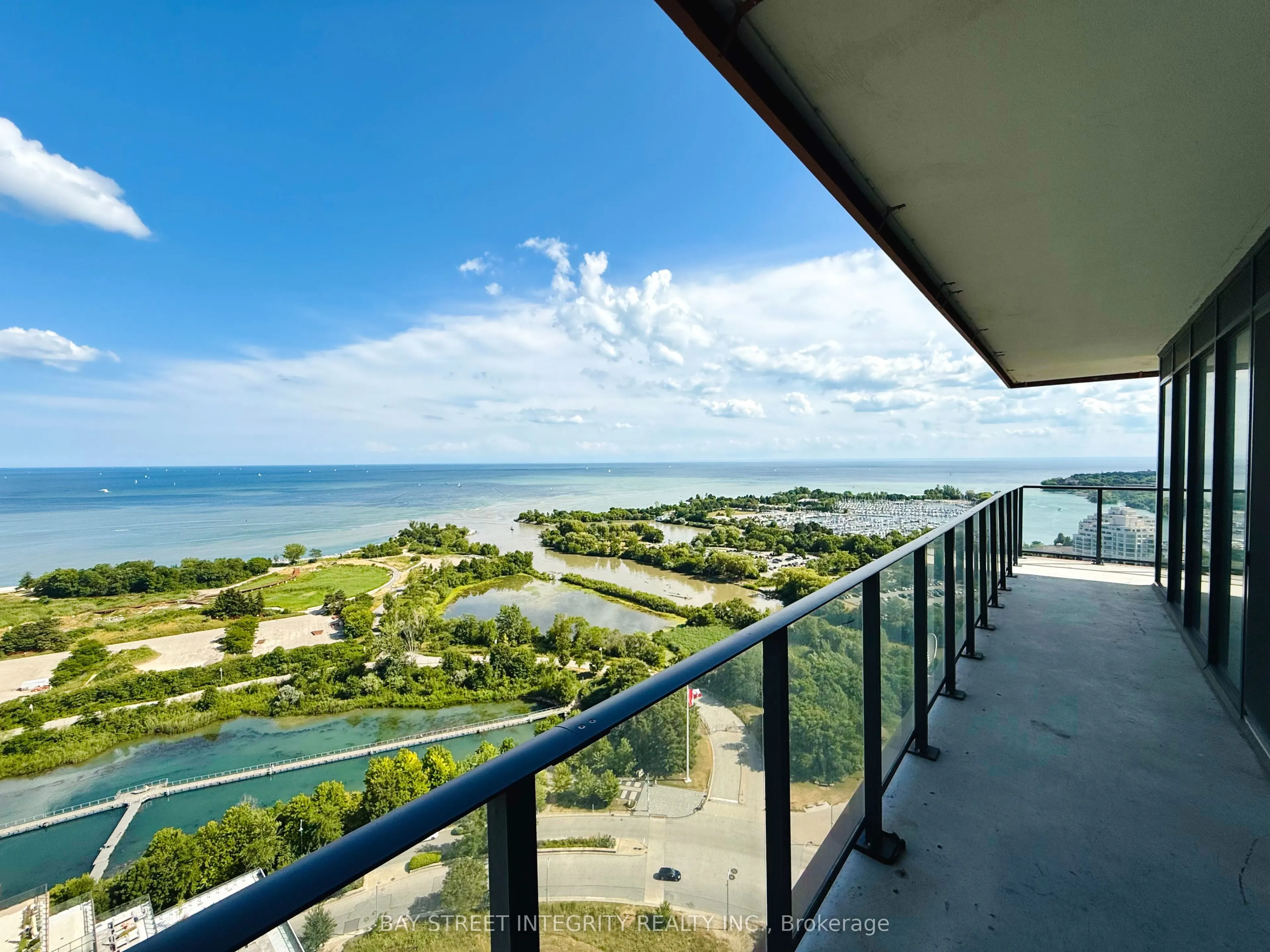 30 Shore Breeze Drive, #2418