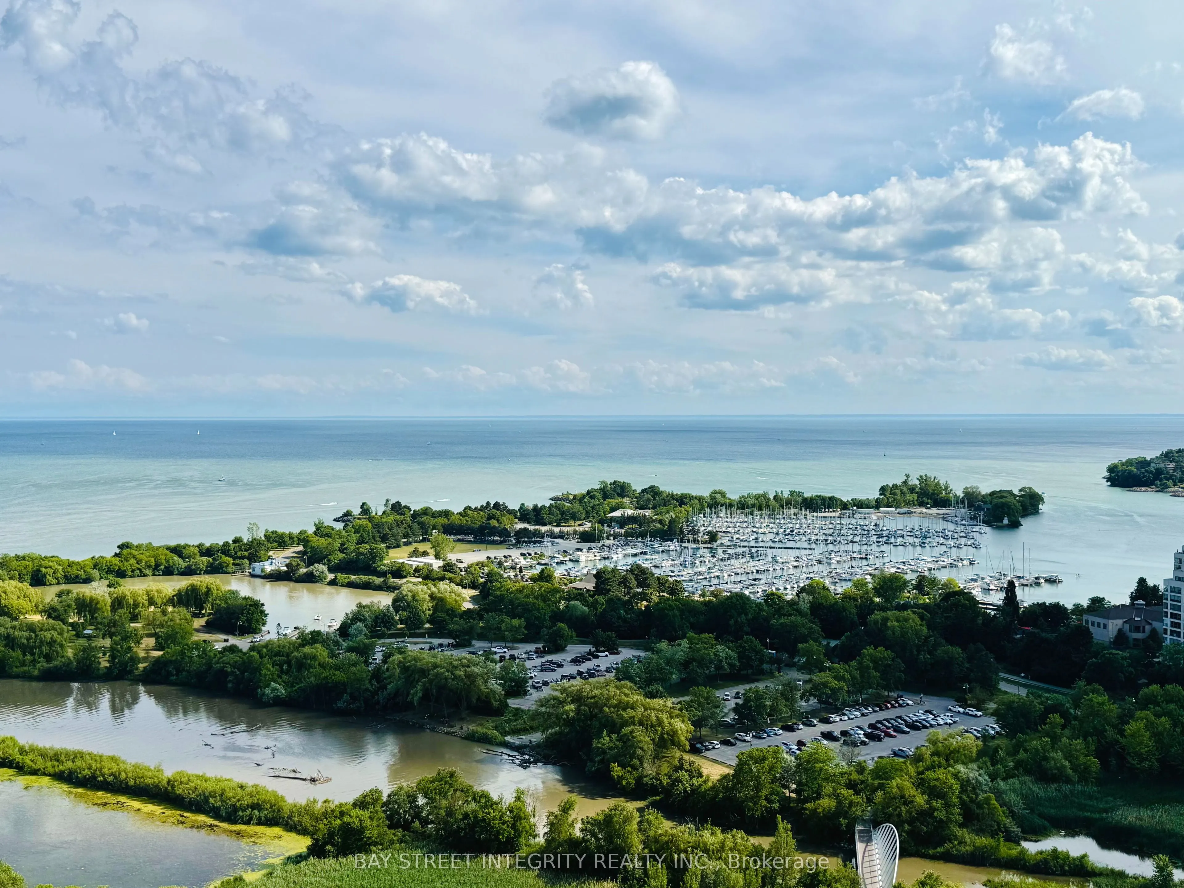 30 Shore Breeze Drive, #2418