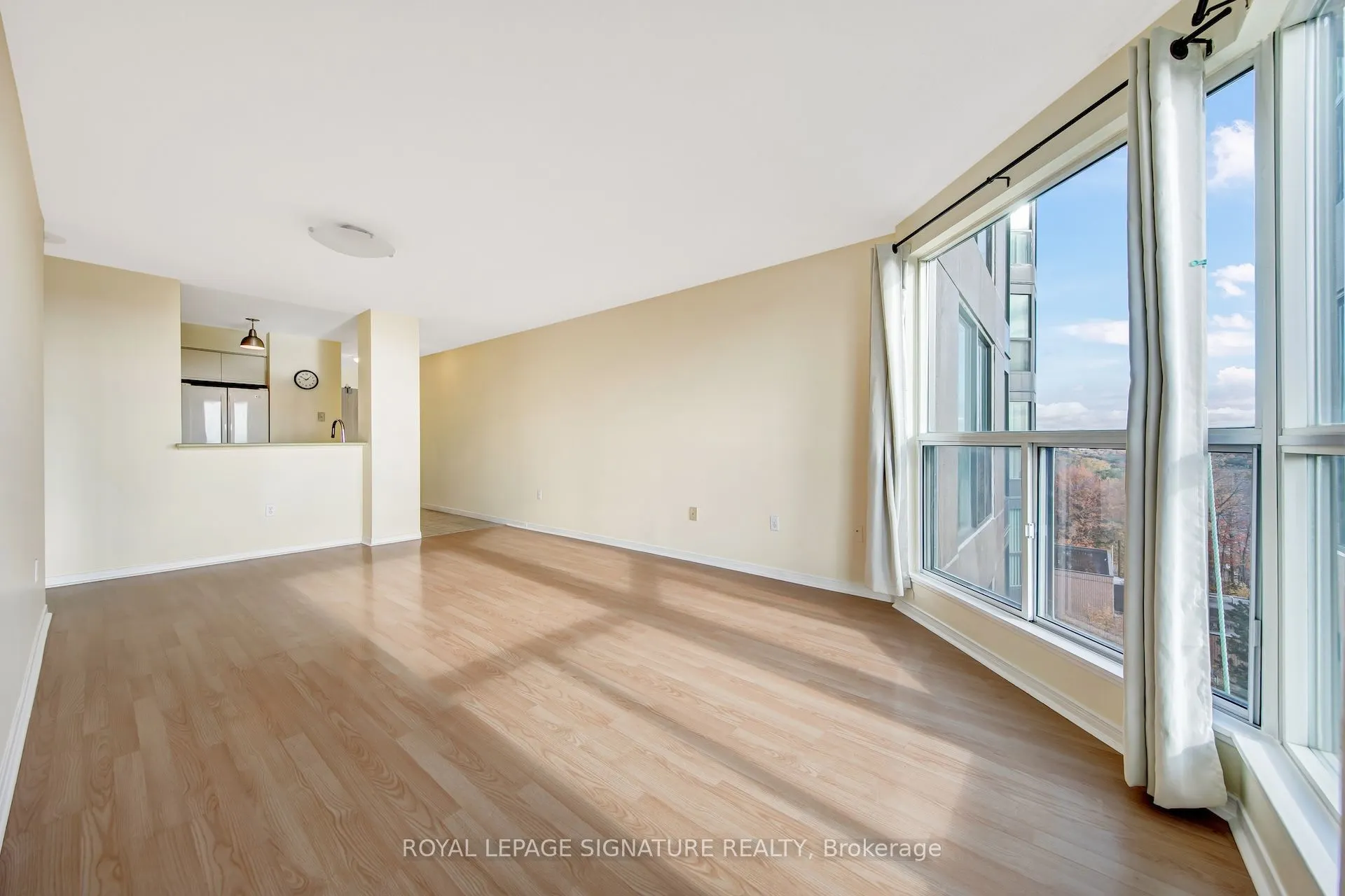 2177 Burnhamthorpe Road W, #912