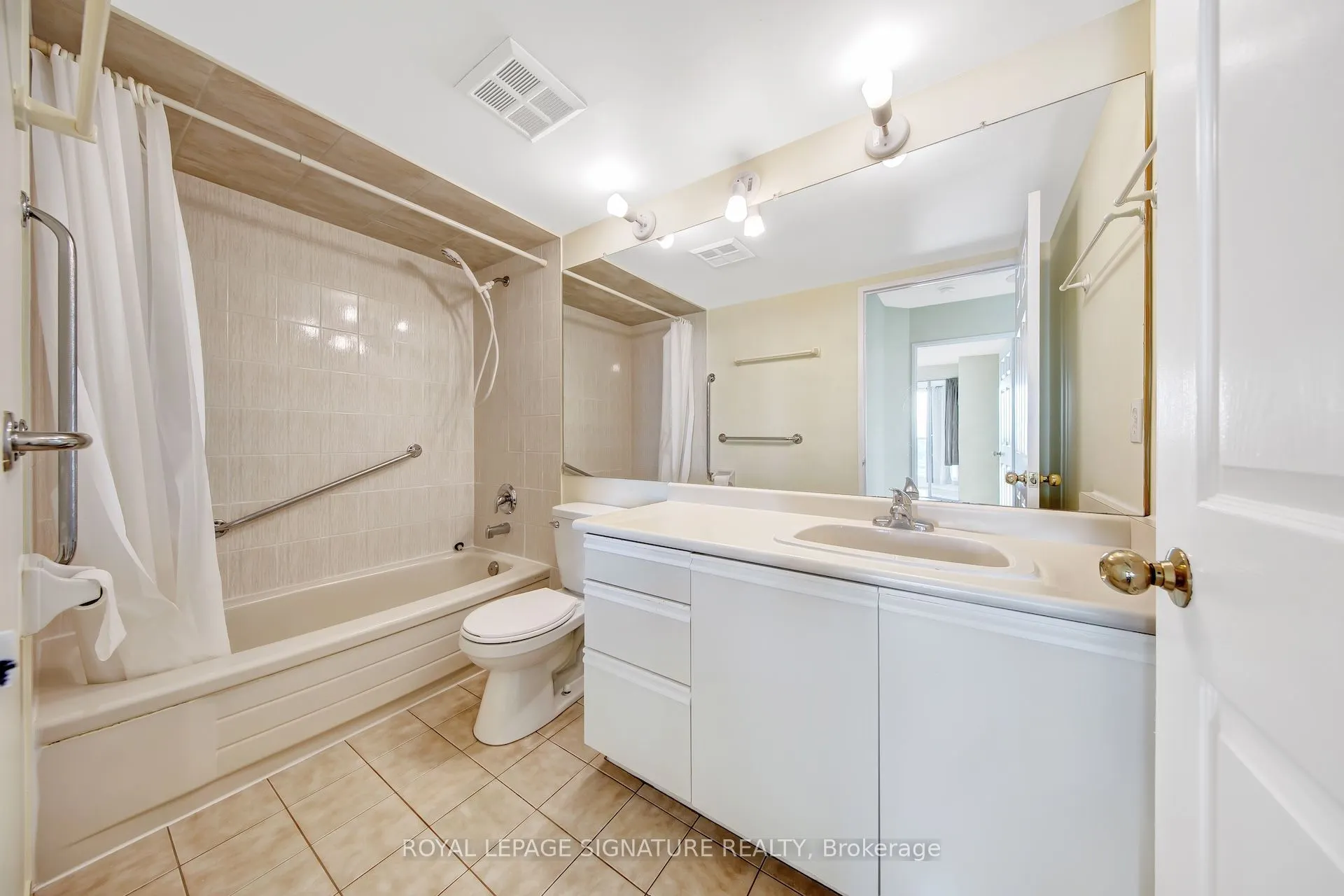 2177 Burnhamthorpe Road W, #912