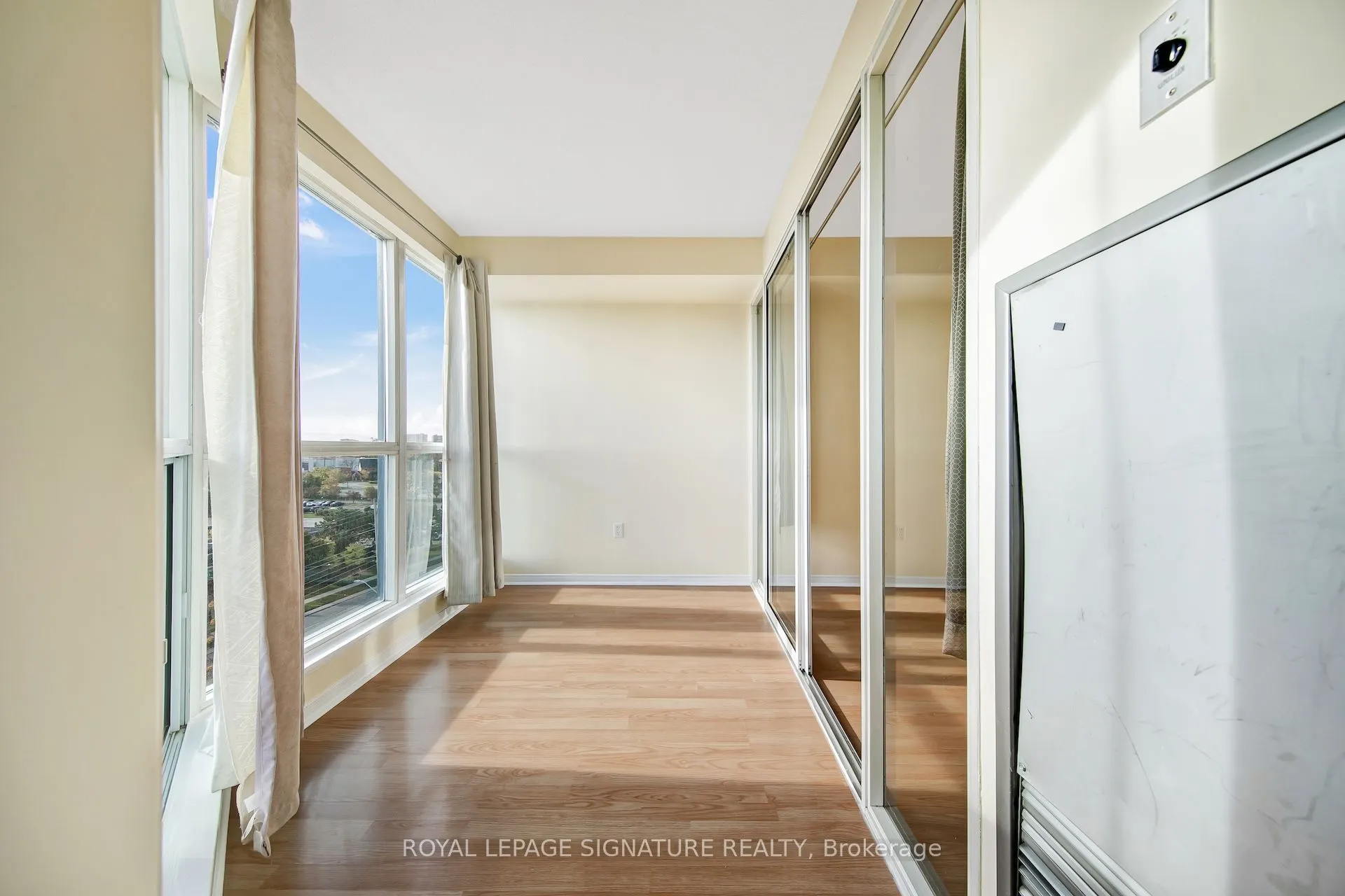 2177 Burnhamthorpe Road W, #912