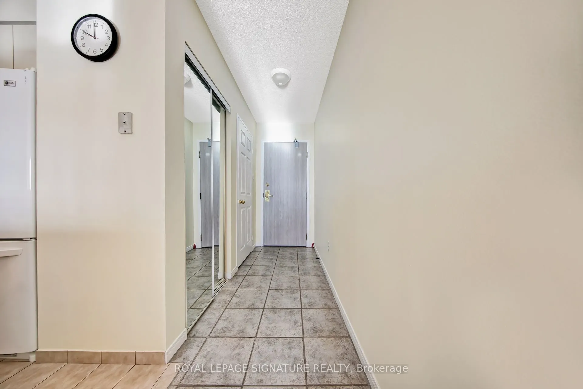 2177 Burnhamthorpe Road W, #912