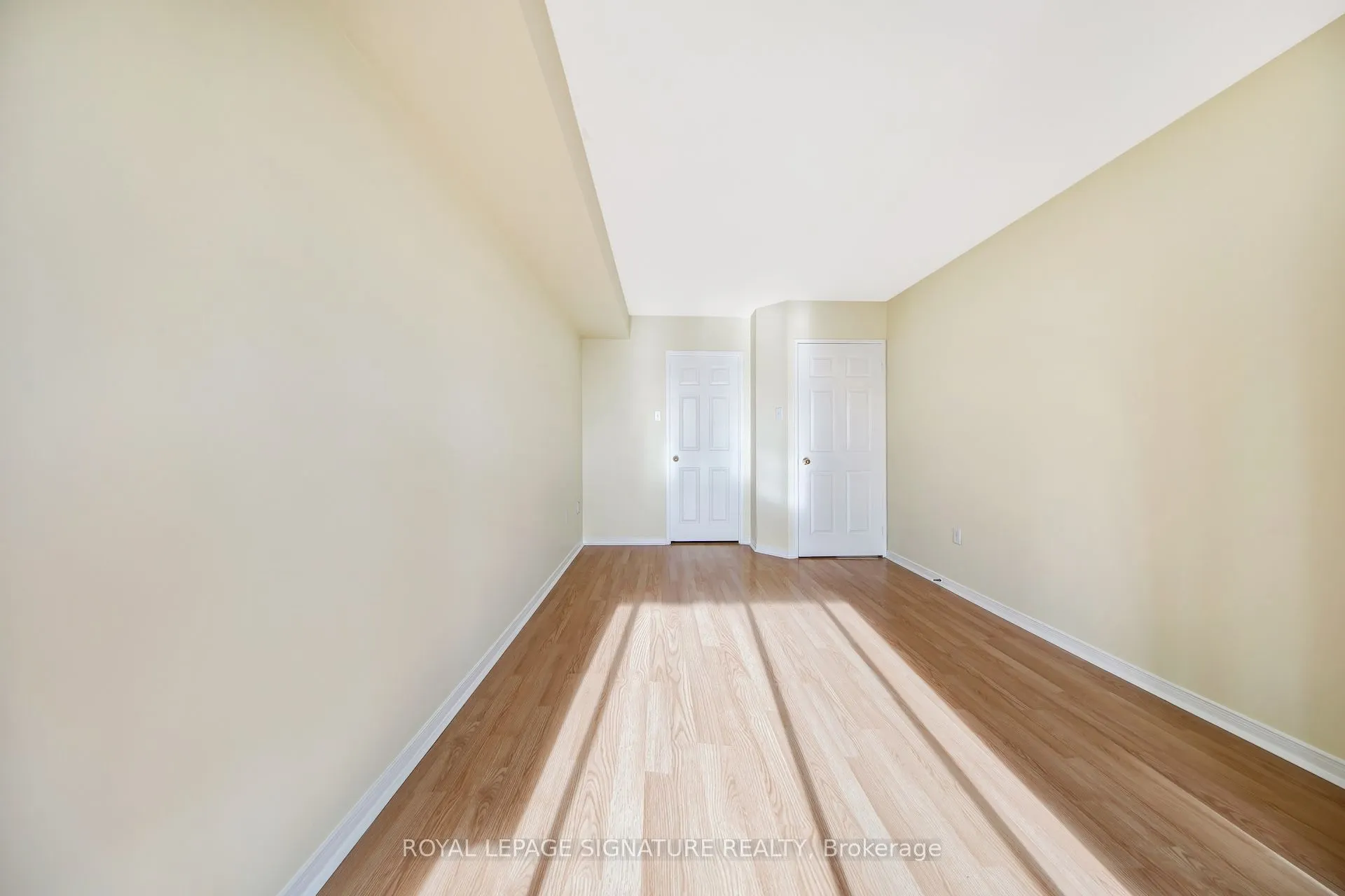 2177 Burnhamthorpe Road W, #912