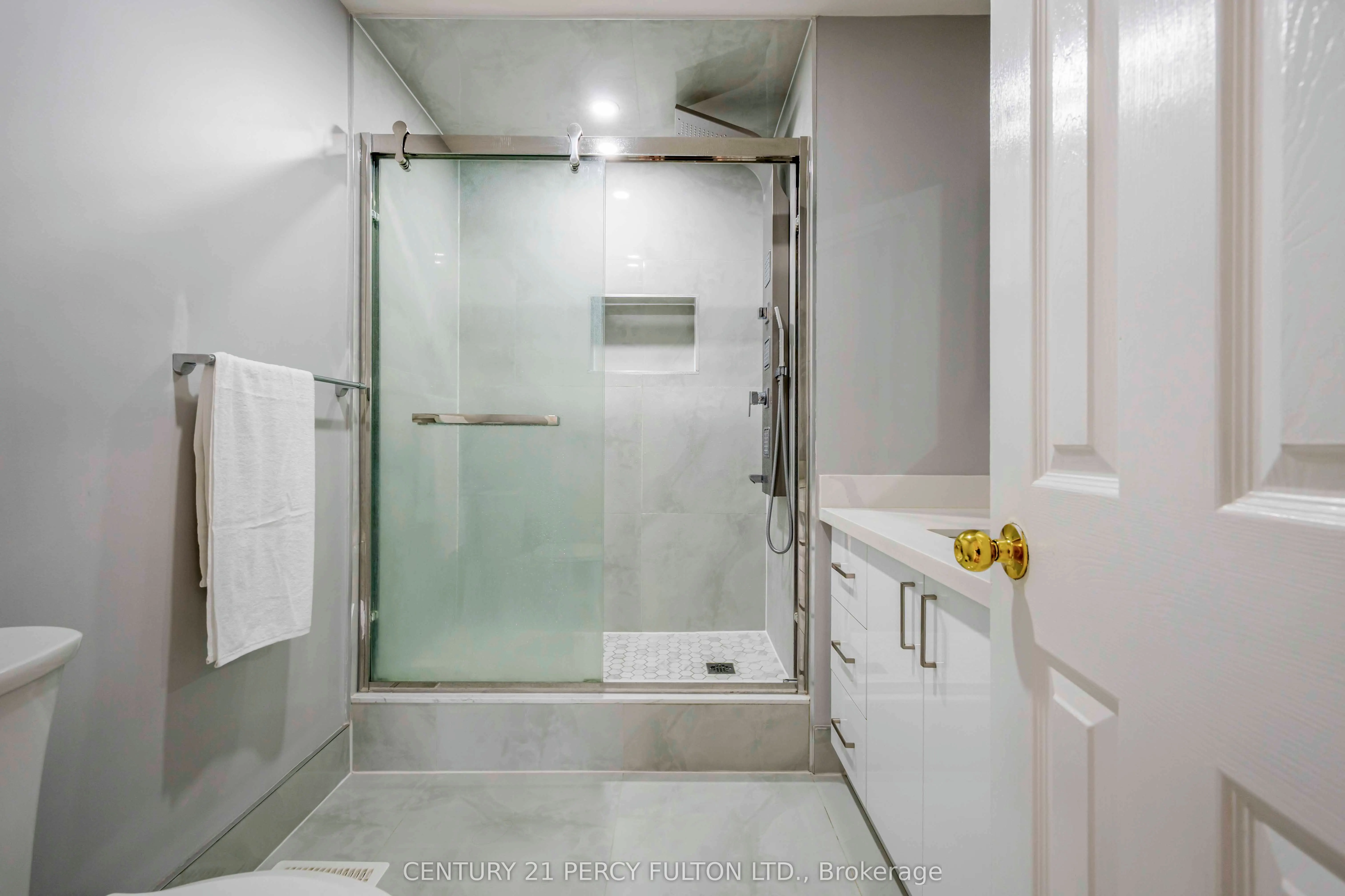 3933 Nightshade Lane