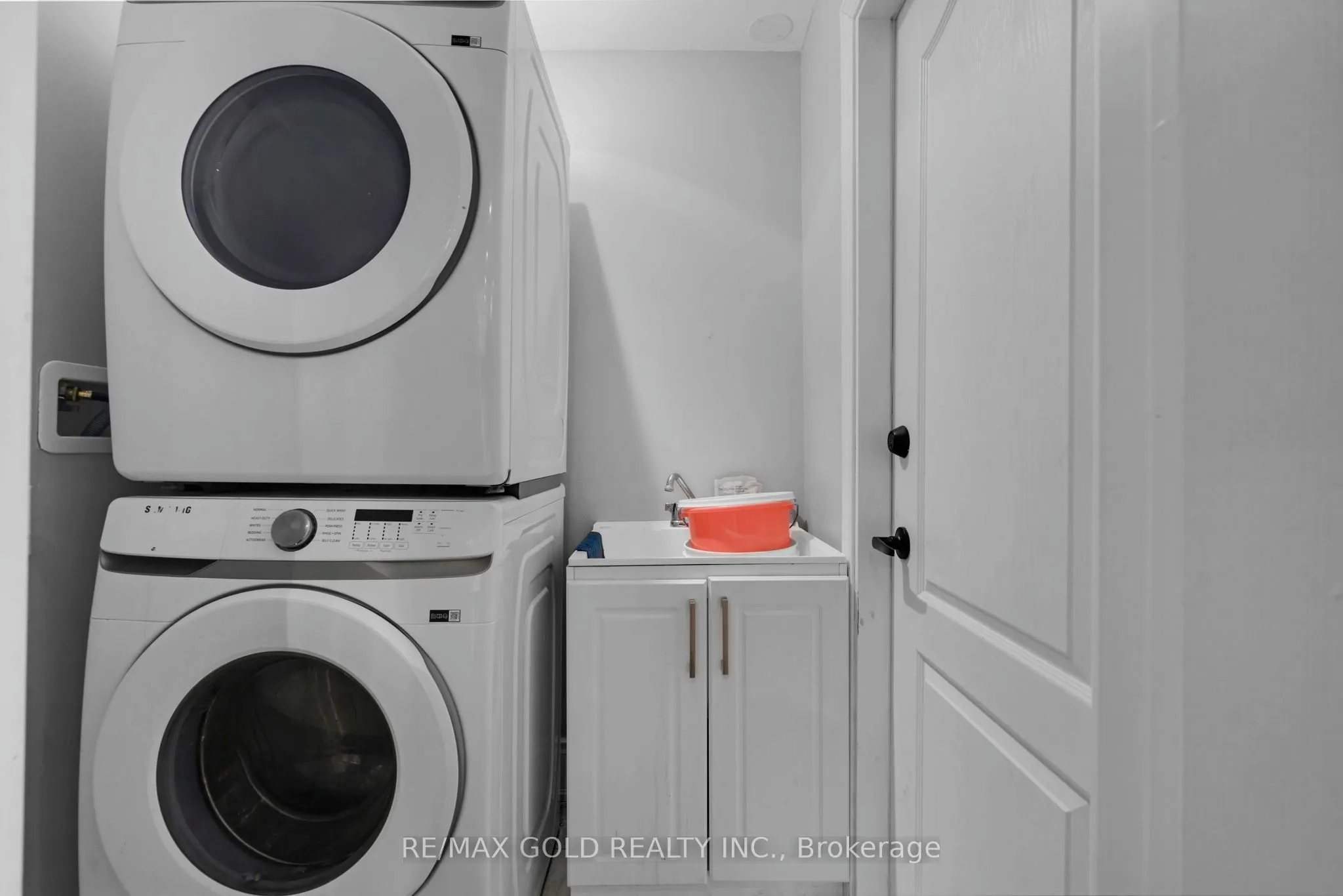 34 Rhapsody Crescent