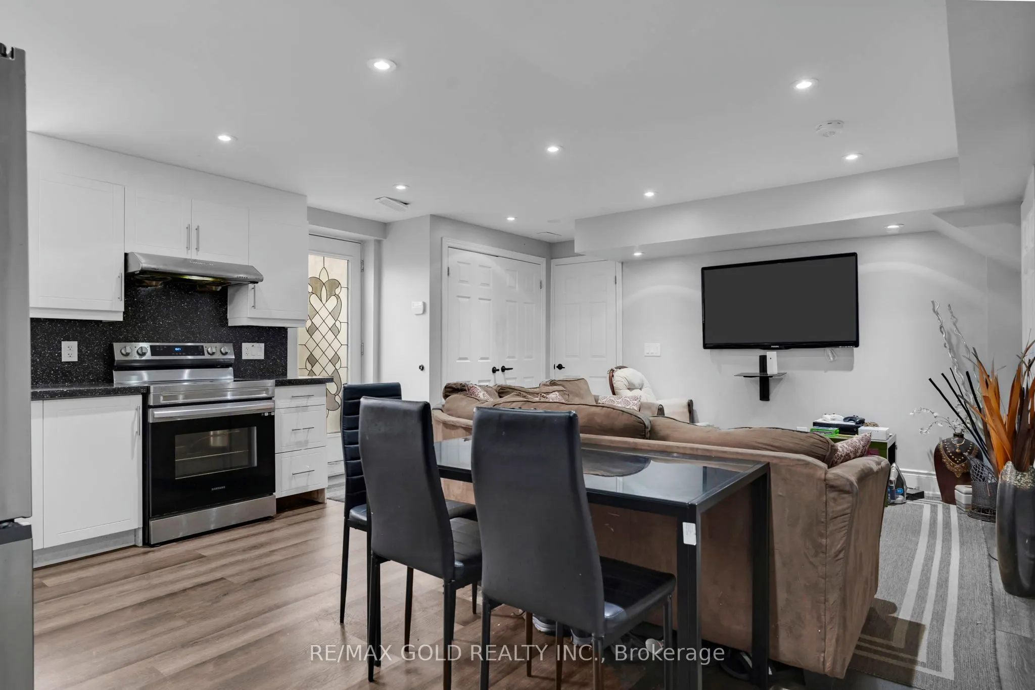 34 Rhapsody Crescent