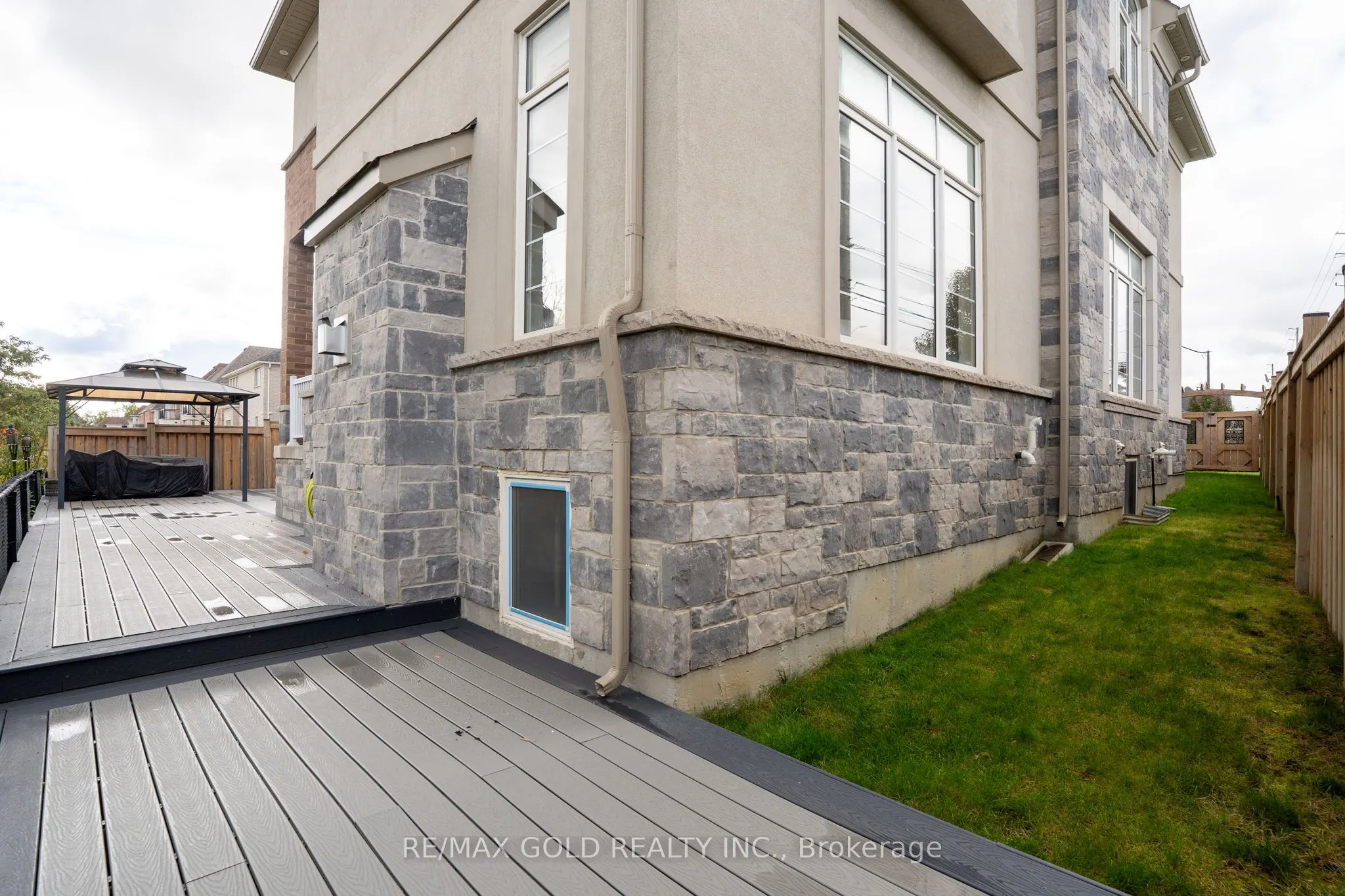 34 Rhapsody Crescent