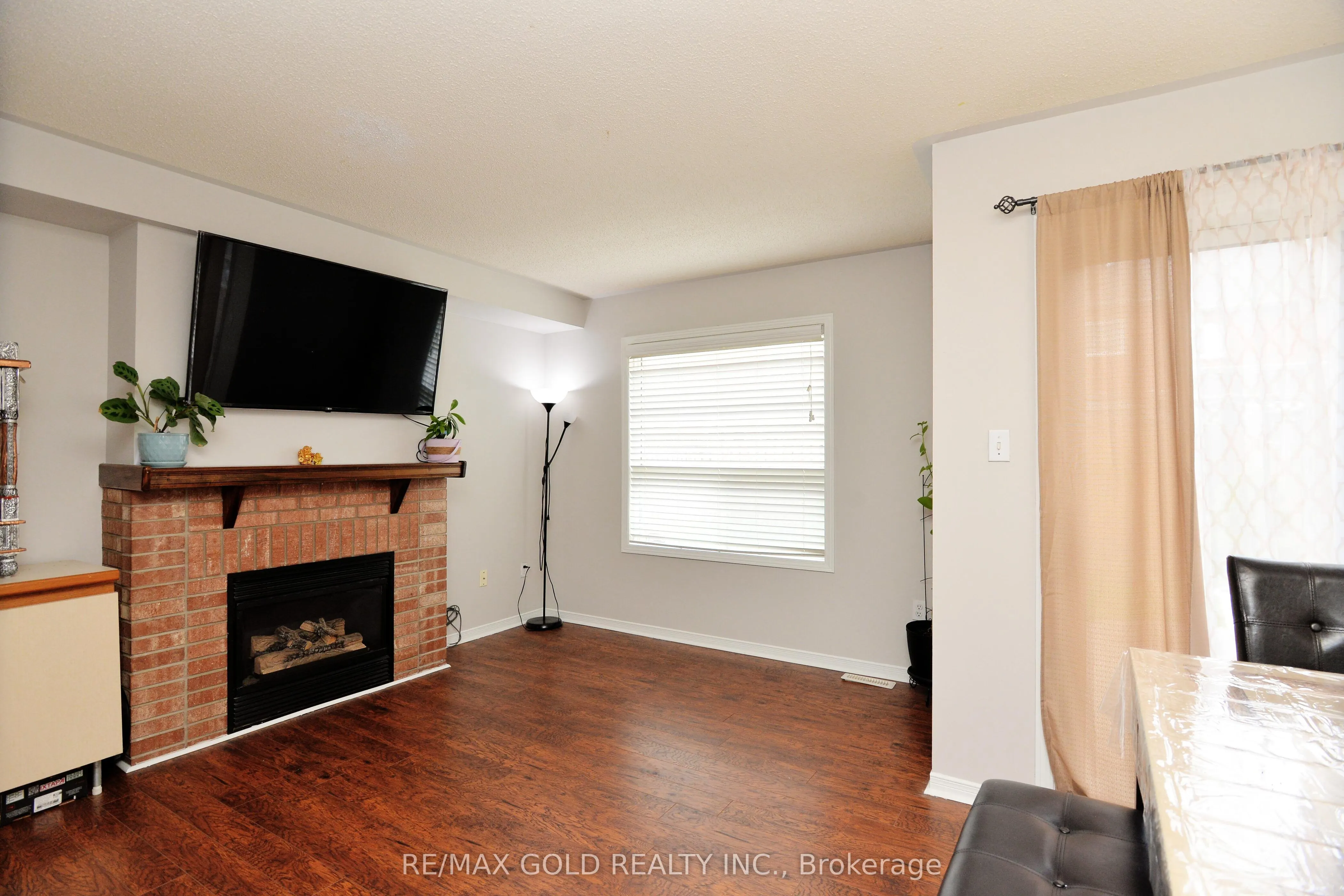 37 Prairie Rose Circle