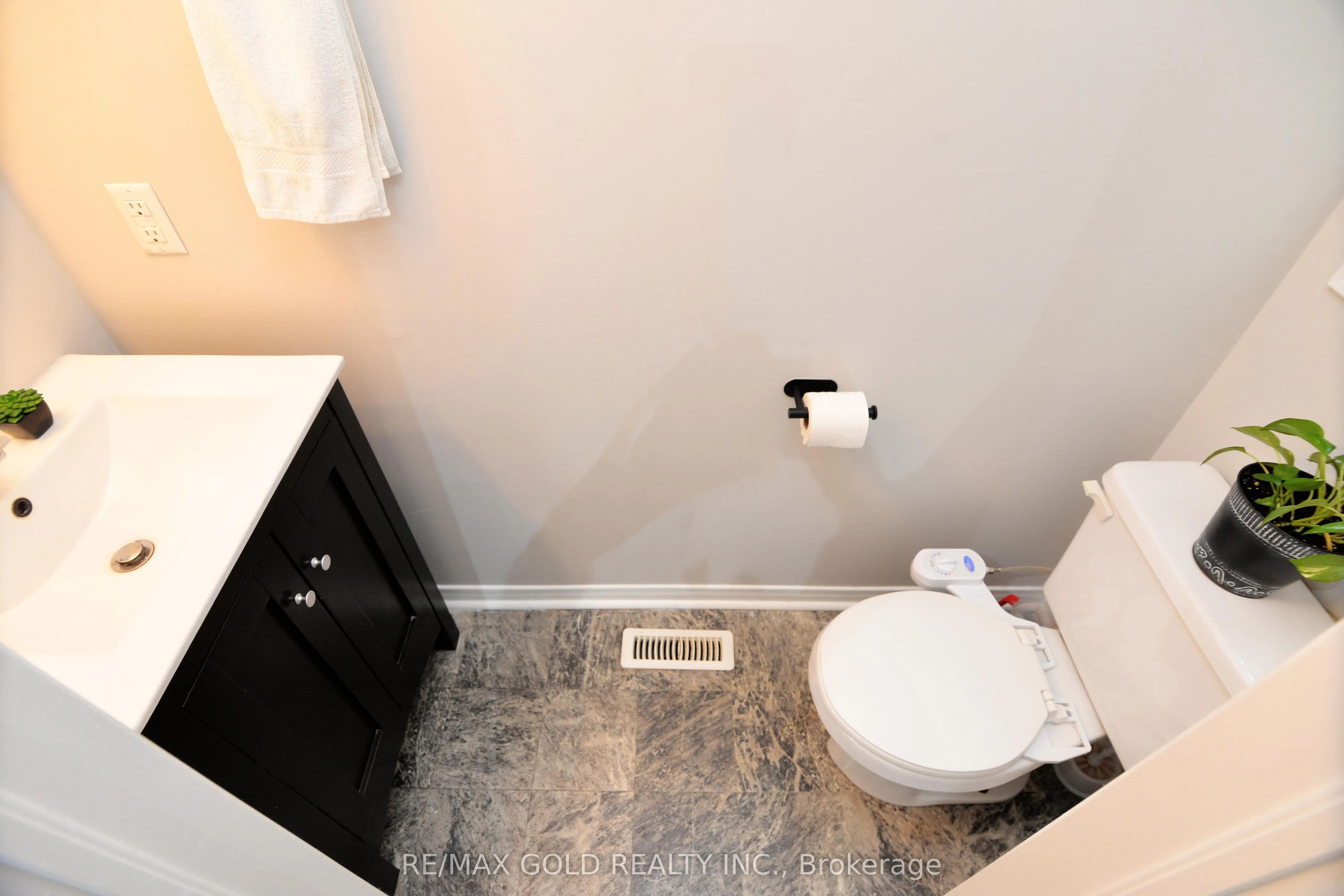 37 Prairie Rose Circle