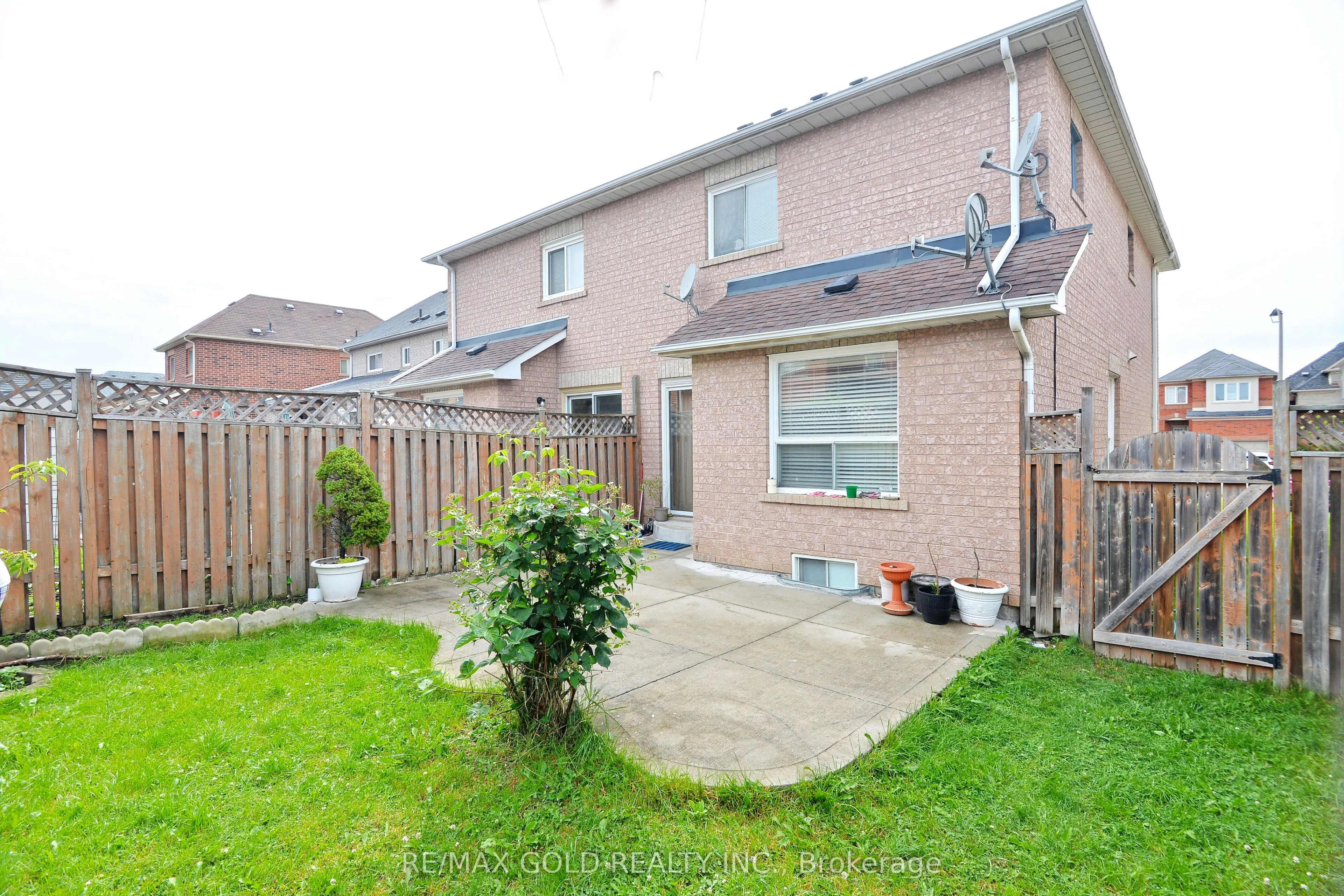 37 Prairie Rose Circle