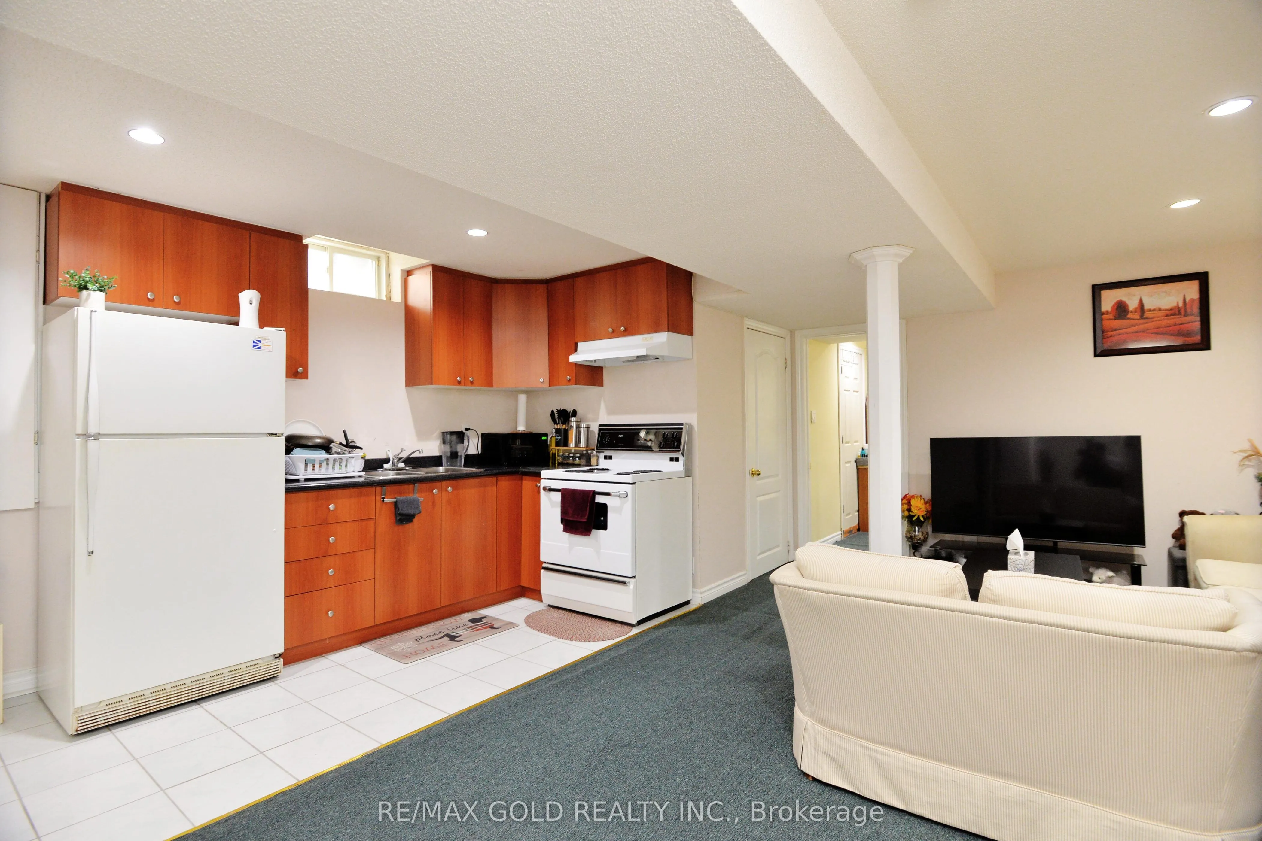 37 Prairie Rose Circle