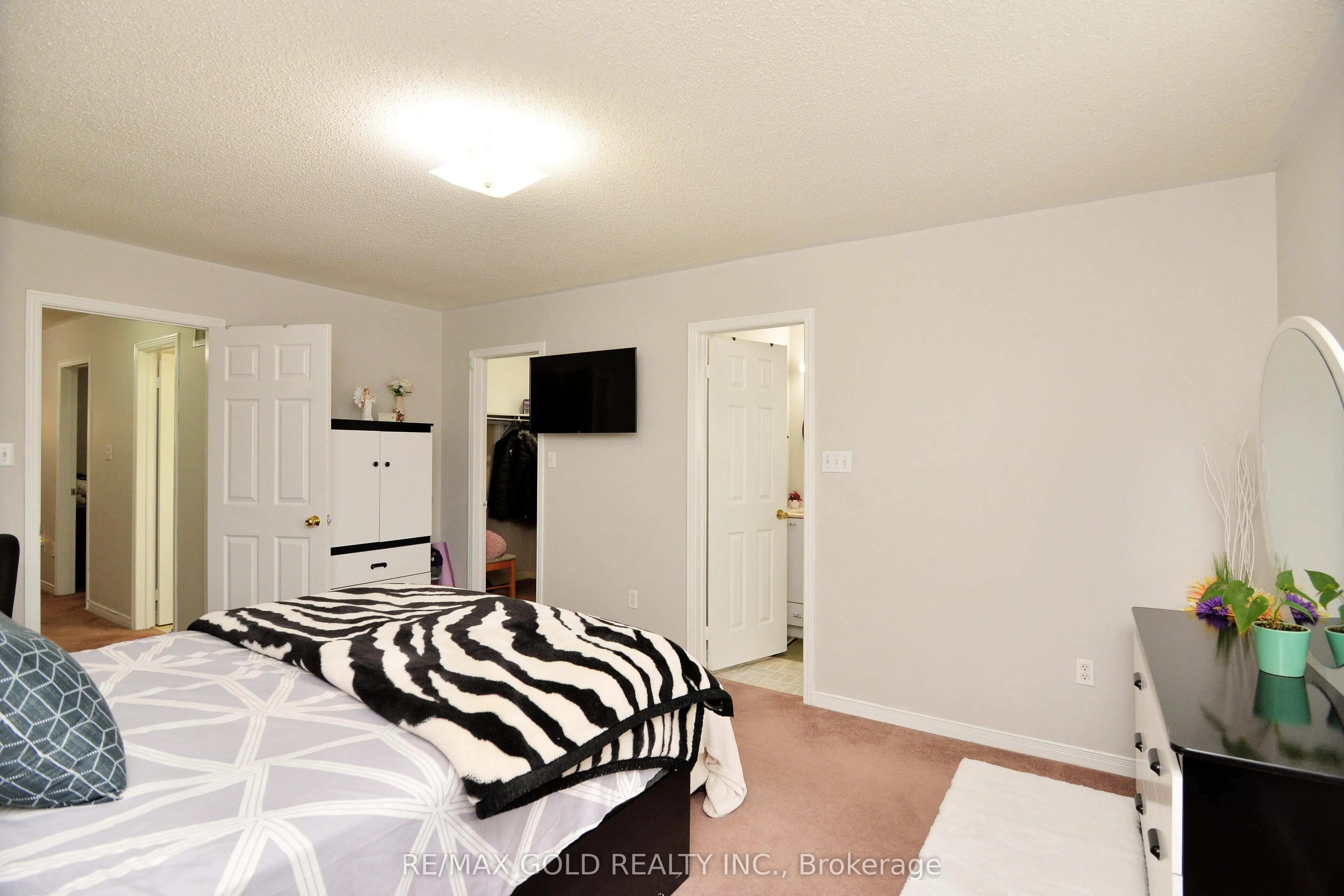 37 Prairie Rose Circle