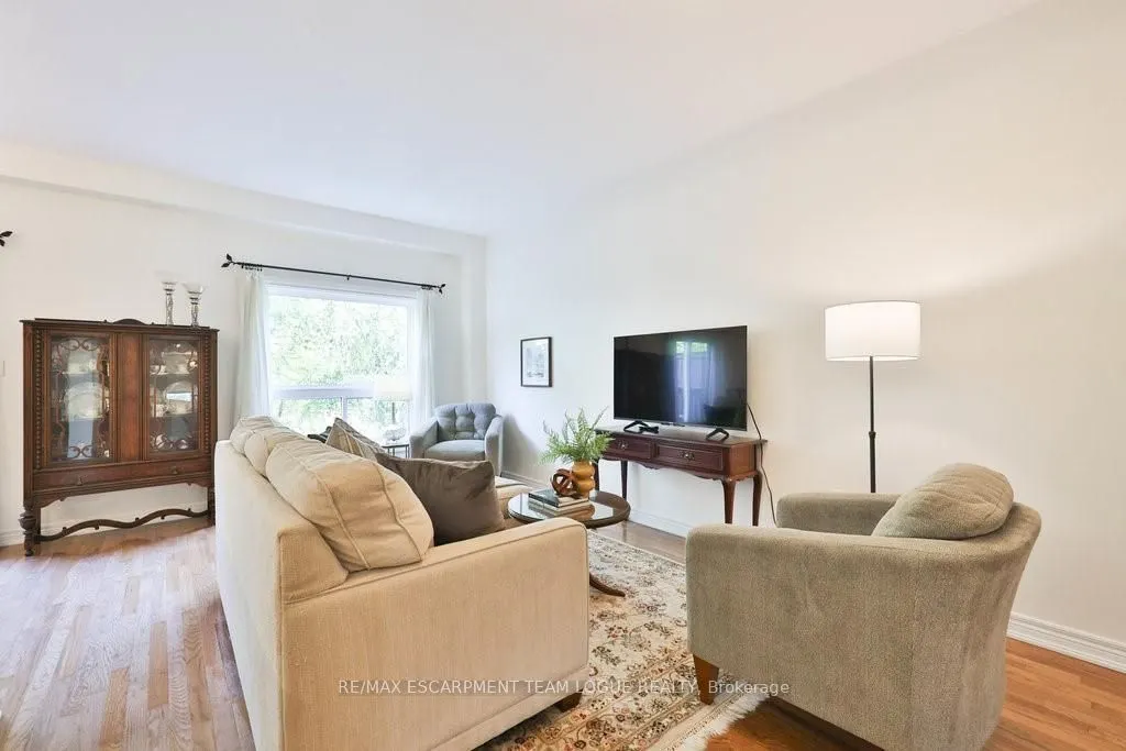 2229 Walkers Line, #16